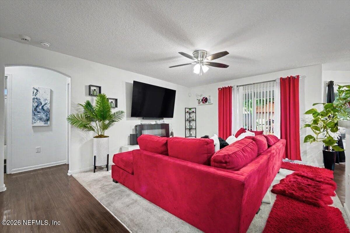 Photo 5 of 237 MANGO Drive, Palatka, FL 32177