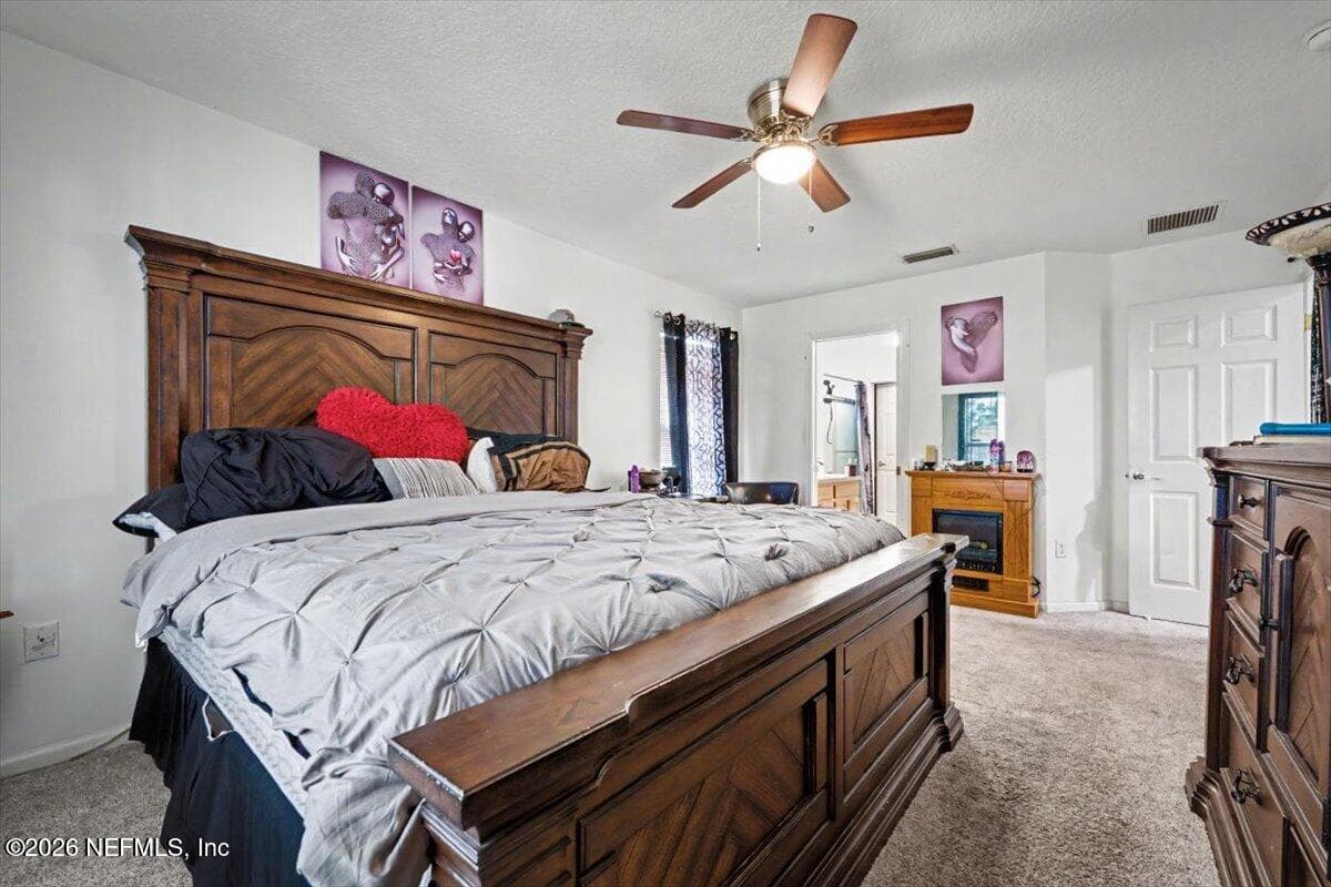 Photo 19 of 237 MANGO Drive, Palatka, FL 32177