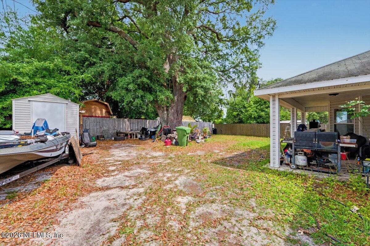 Photo 25 of 237 MANGO Drive, Palatka, FL 32177