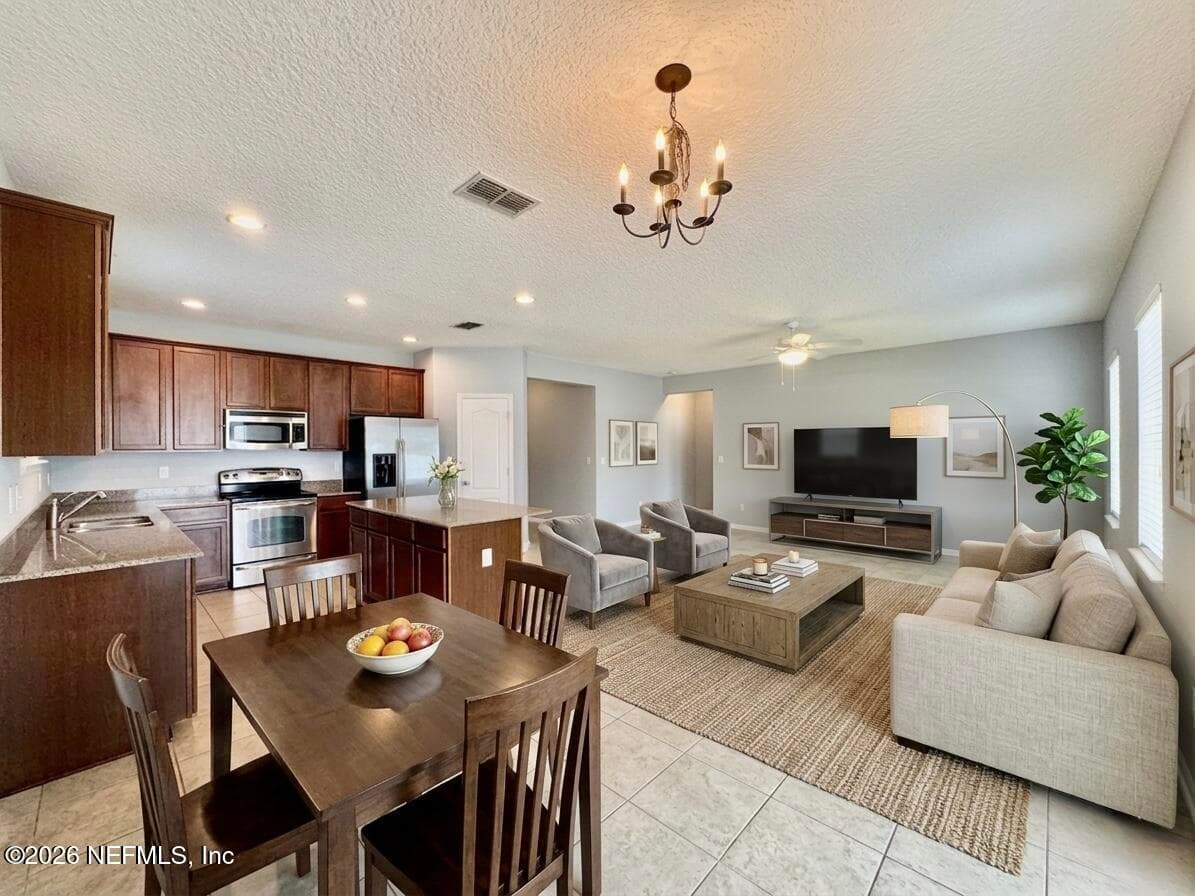 Open Concept AI Decortated — 1341 CAMP RIDGE Lane, Middleburg, FL 32068