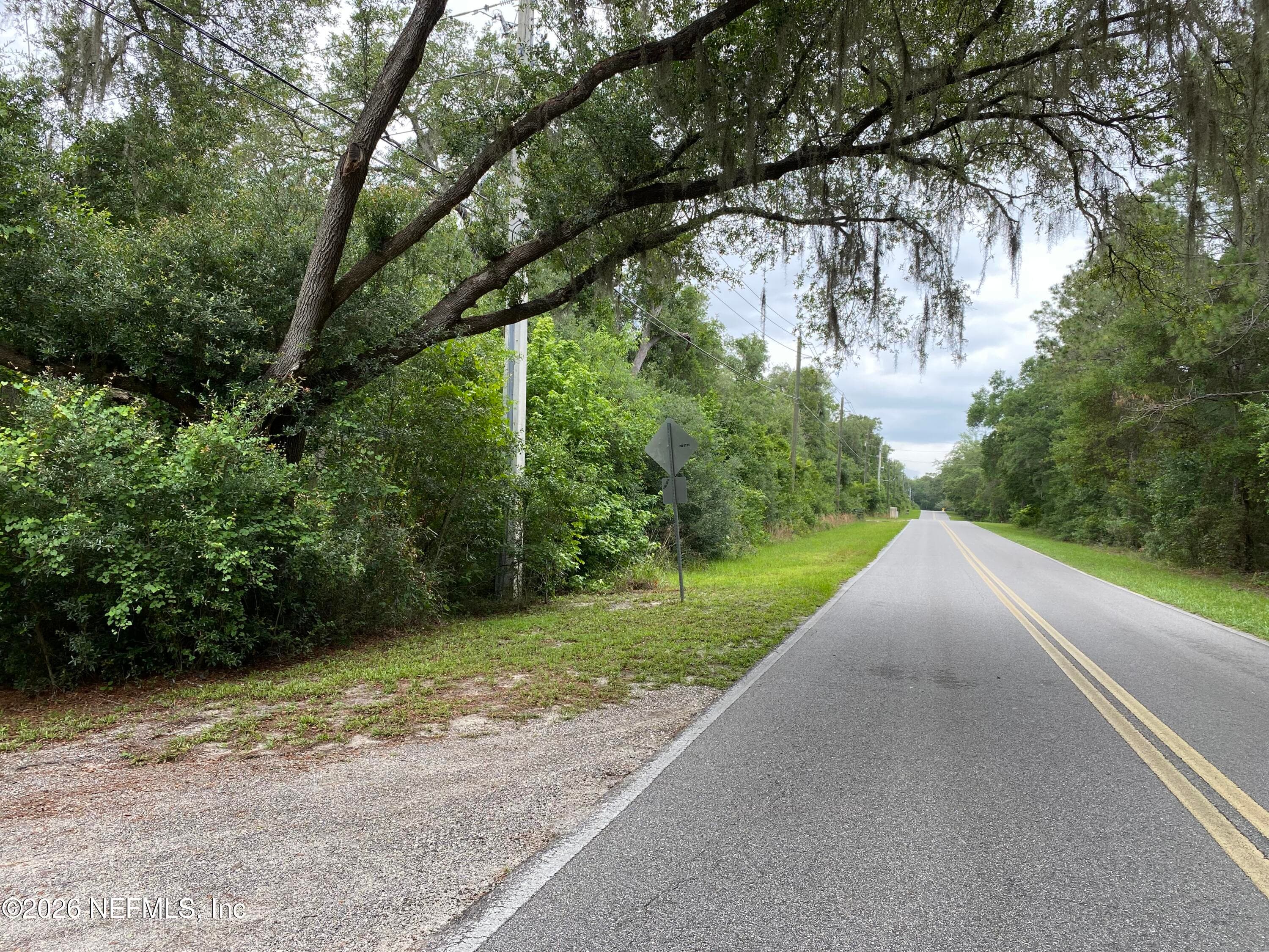 Photo 38 of 265 LAKE COMO Drive, Pomona Park, FL 32181