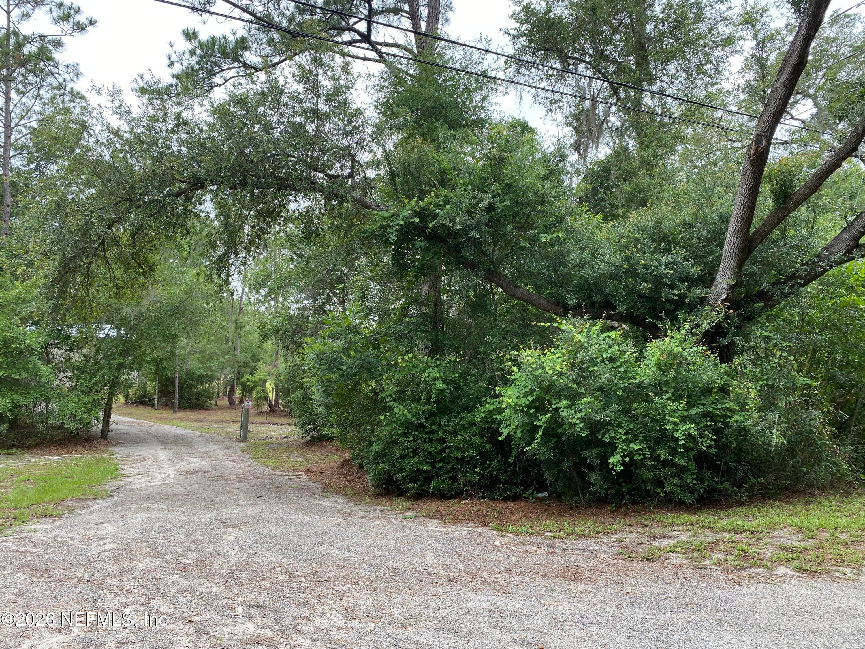 Photo 36 of 265 LAKE COMO Drive, Pomona Park, FL 32181