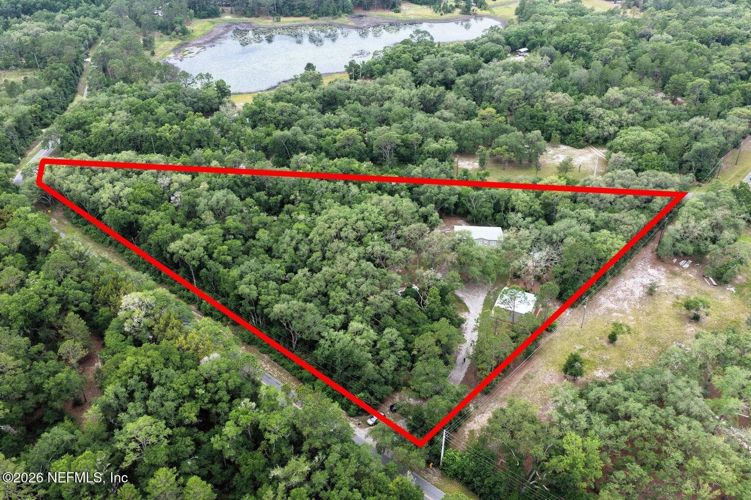 Photo 43 of 265 LAKE COMO Drive, Pomona Park, FL 32181