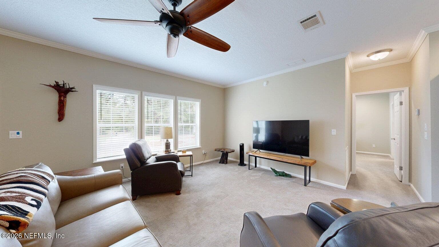 Photo 7 of 265 LAKE COMO Drive, Pomona Park, FL 32181