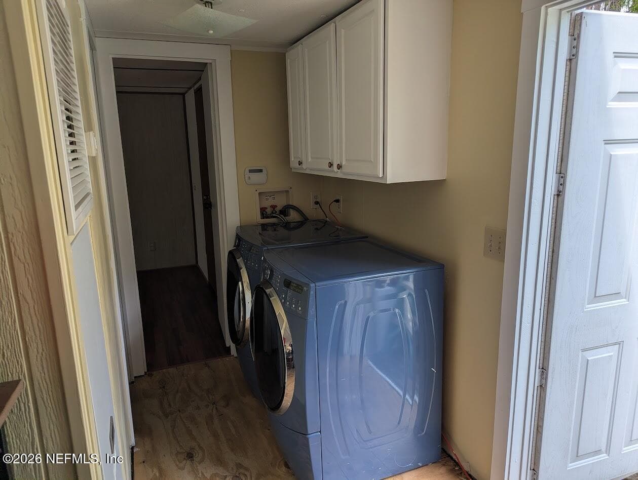 Photo 6 of 104 MOORE Avenue, Interlachen, FL 32148
