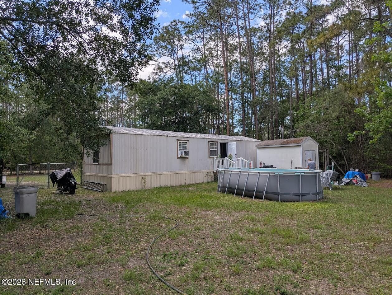 Photo 15 of 104 MOORE Avenue, Interlachen, FL 32148