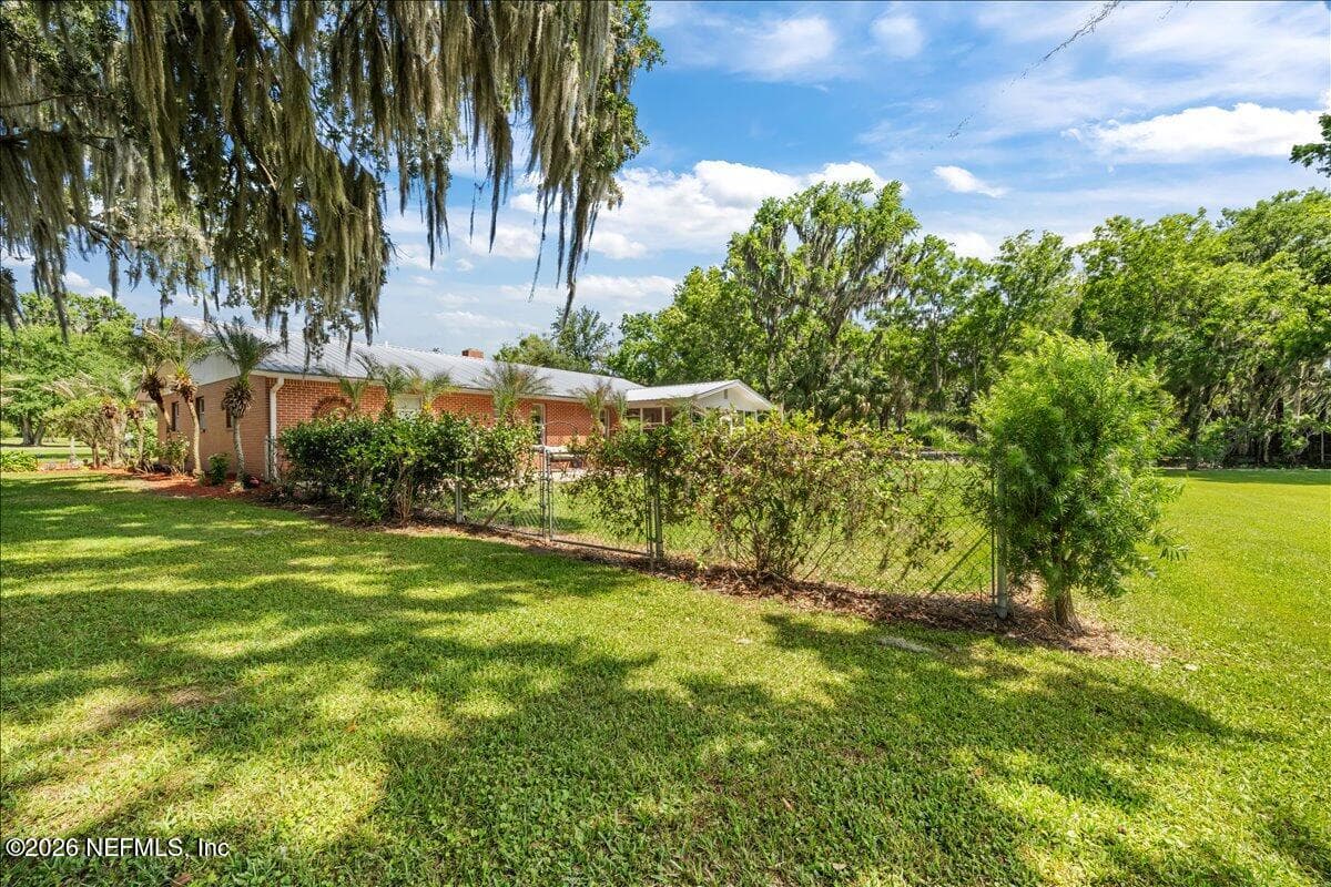 Photo 6 of 117 ST JOHNS FISHING LODGE Road, Crescent City, FL 32112