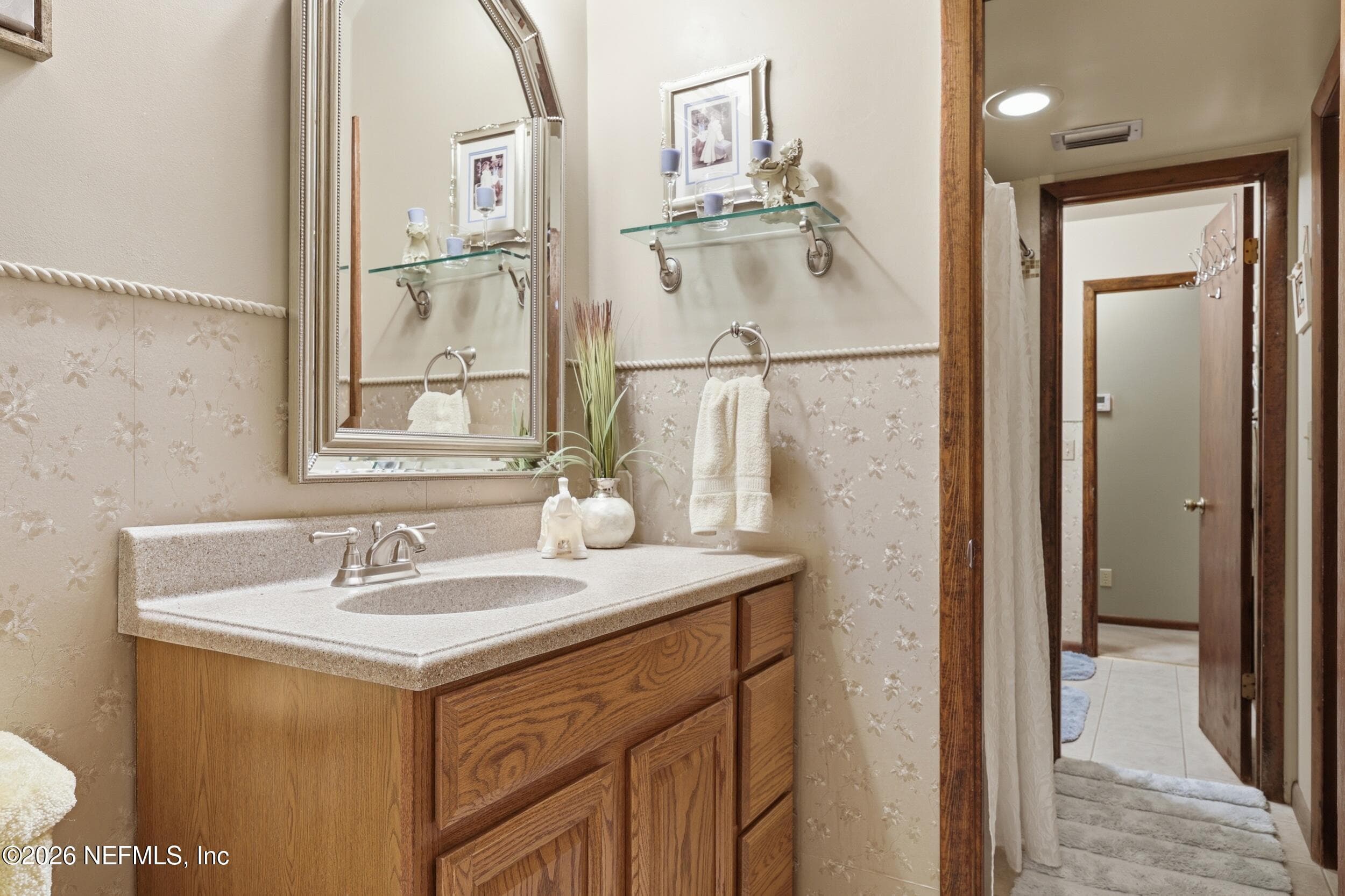Bathroom from Bedroom 3 & 4 Hallway — 5419 COUNTY ROAD 352, Keystone Heights, FL 32656