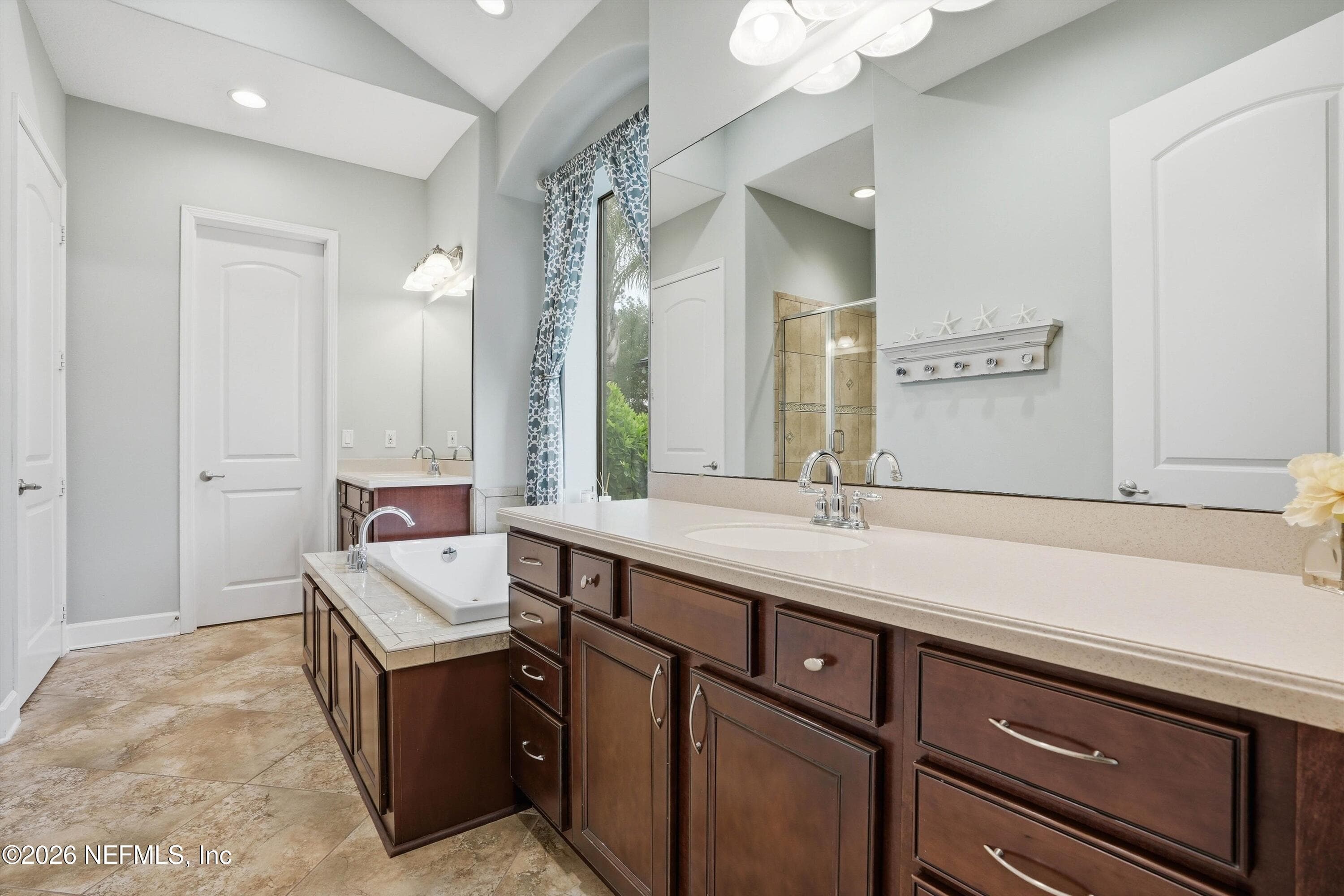Photo 32 of 218 N SAXXON Road, St. Augustine, FL 32092