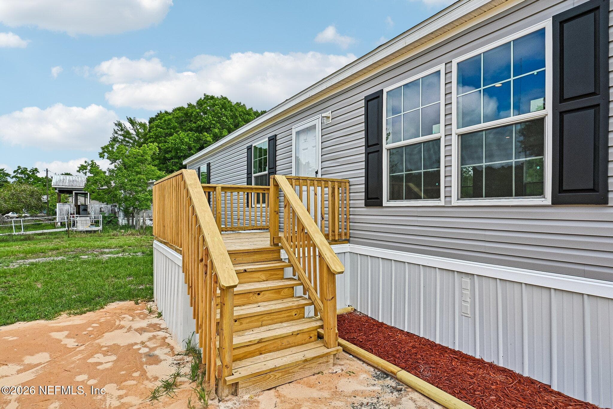 come on inside new deck — 6771 SW COUNTY ROAD 225, Starke, FL 32091