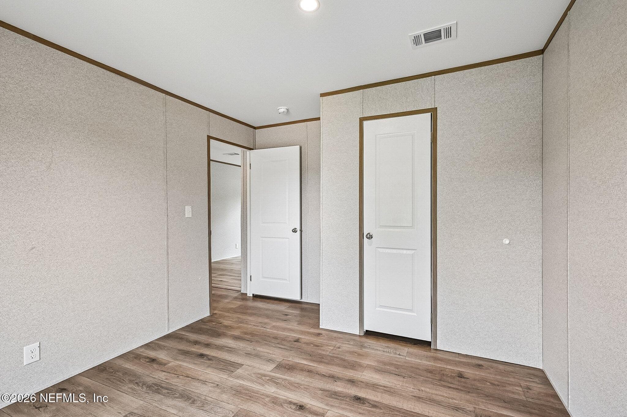 BEDROOM 3 MIDDLE FRONT BEFORE FRONT DOOR — 6771 SW COUNTY ROAD 225, Starke, FL 32091