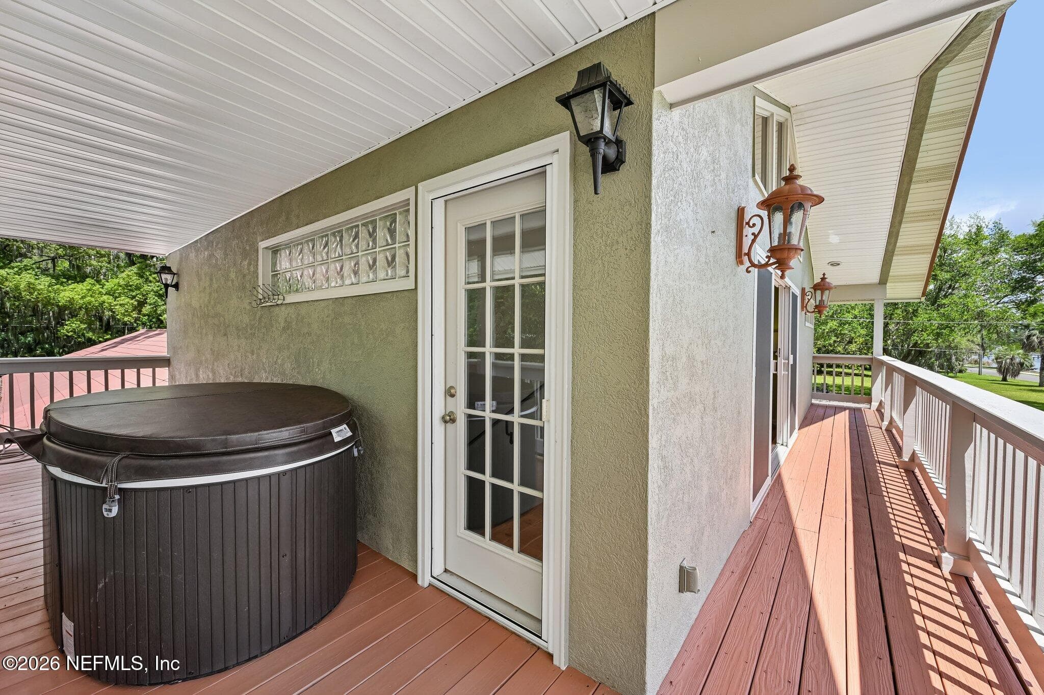Hot Tub off the Primary Suite with St. Johns River Views — 1320 RIVER Road, Orange Park, FL 32073
