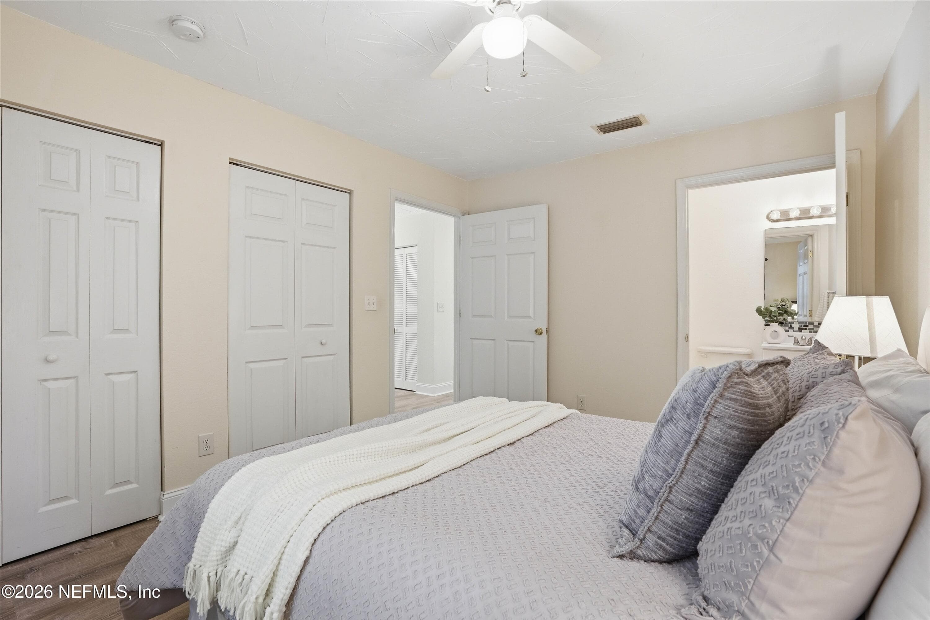 Photo 13 of 998 CABO BLANCO Avenue E, Jacksonville, FL 32233
