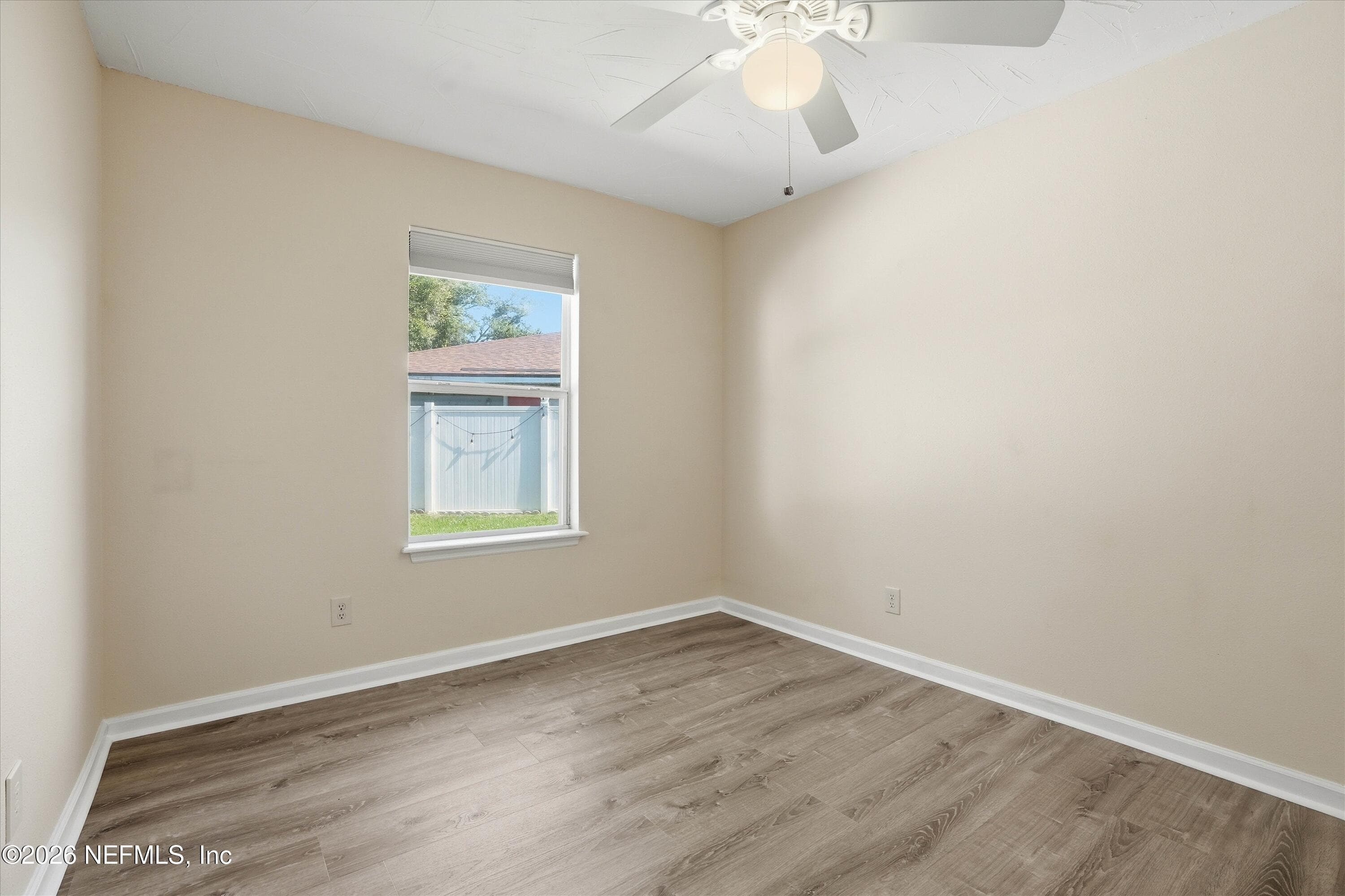Photo 15 of 998 CABO BLANCO Avenue E, Jacksonville, FL 32233