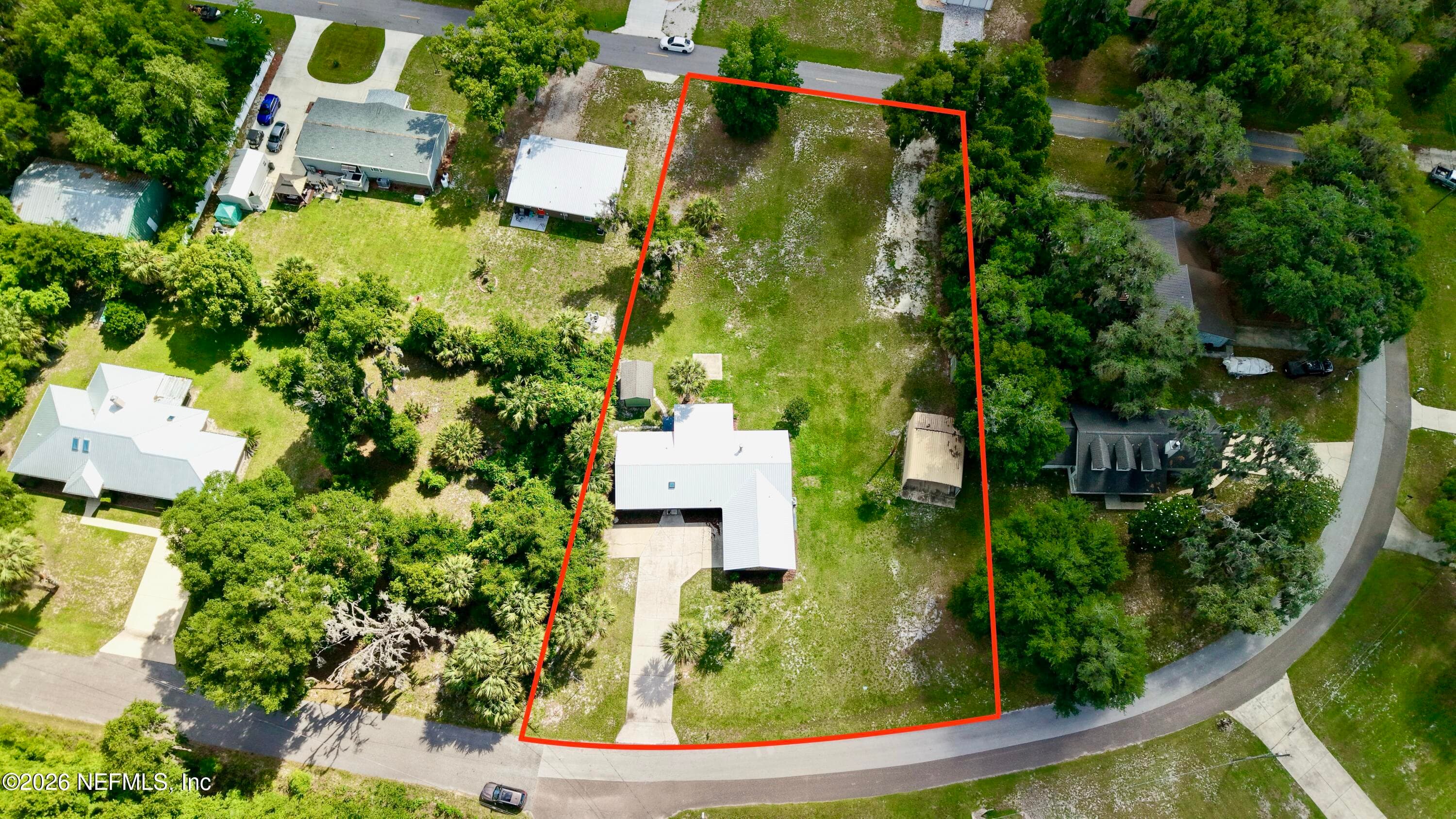 Photo 3 of 226 PORT COMFORT Drive, East Palatka, FL 32177