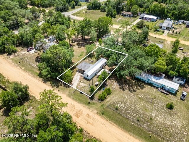 Photo 9 of 207 MILTON Avenue, Interlachen, FL 32148
