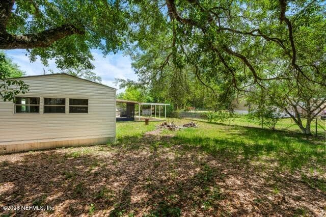 Photo 35 of 207 MILTON Avenue, Interlachen, FL 32148