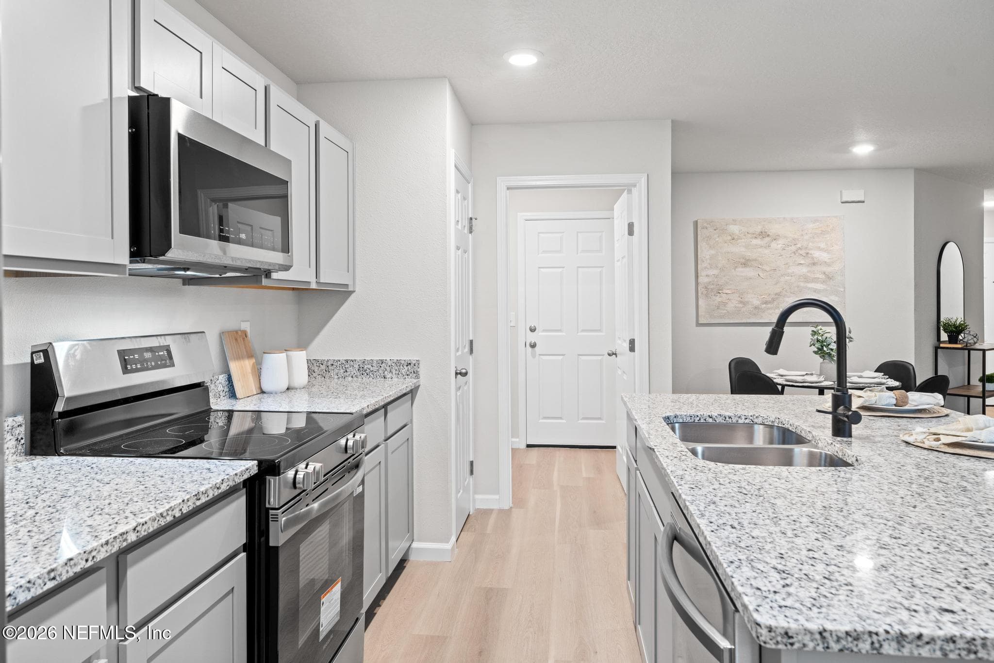 Photo 10 of 2954 THOMAS Street, Jacksonville, FL 32254