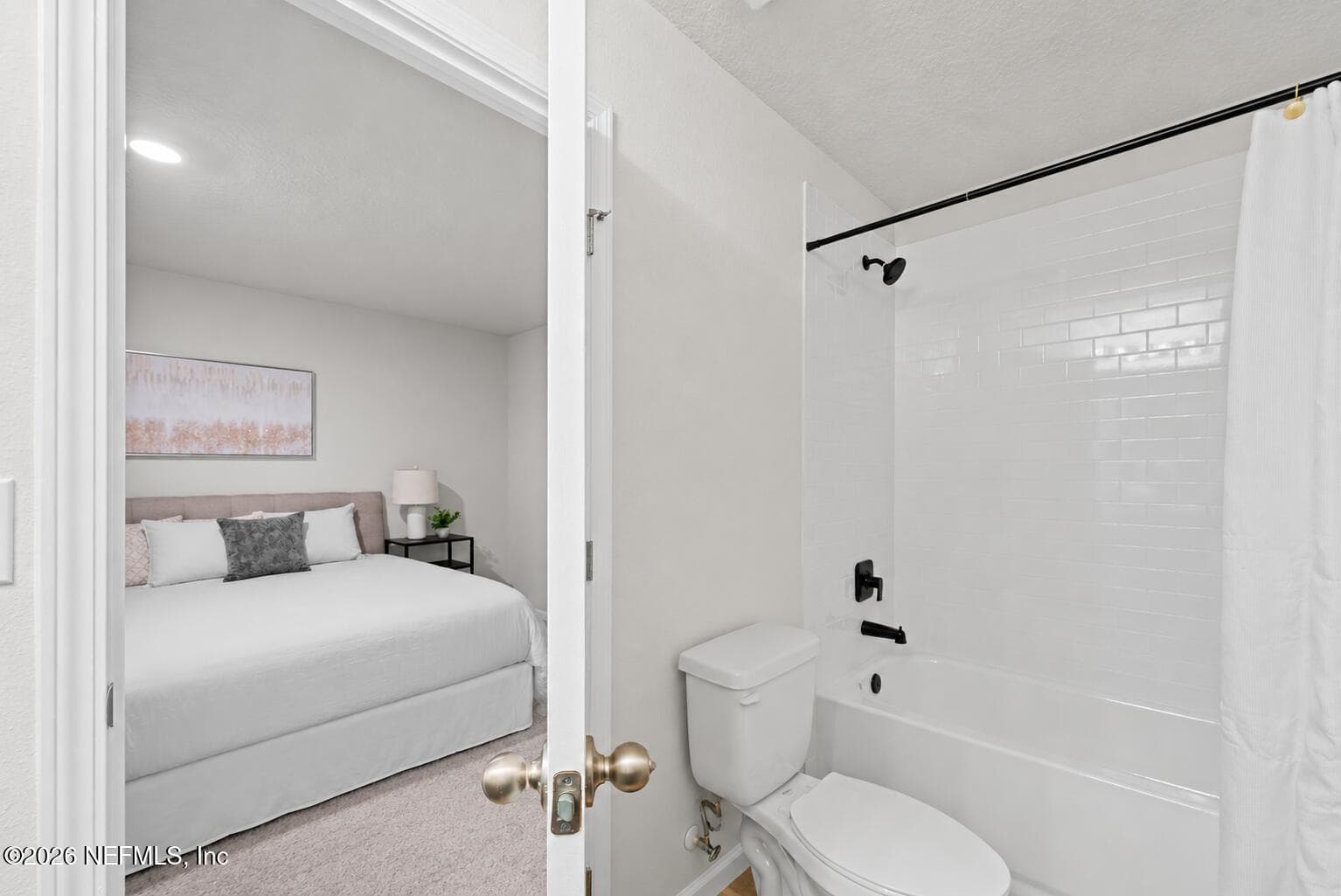 Photo 16 of 2954 THOMAS Street, Jacksonville, FL 32254