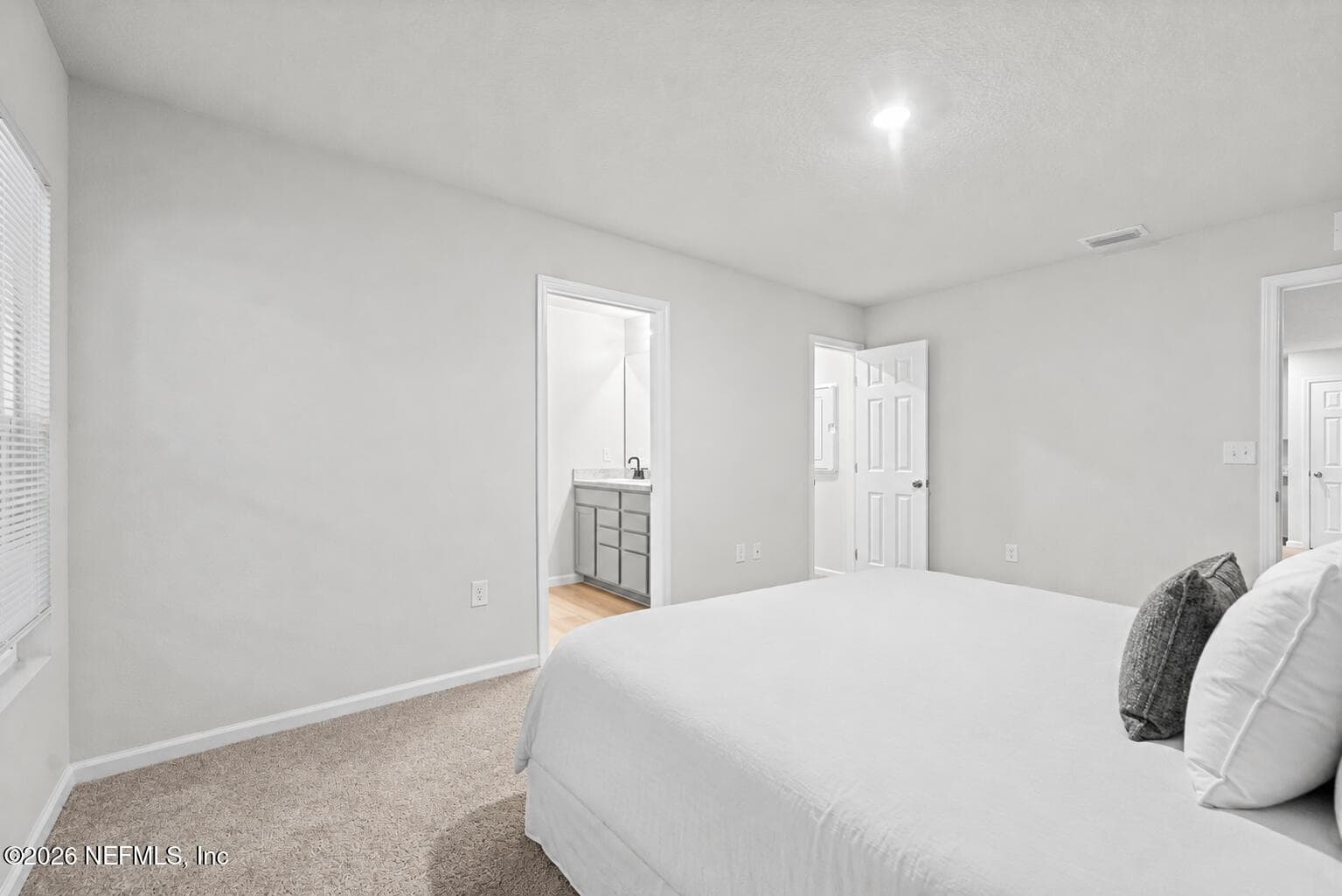 Photo 14 of 2954 THOMAS Street, Jacksonville, FL 32254