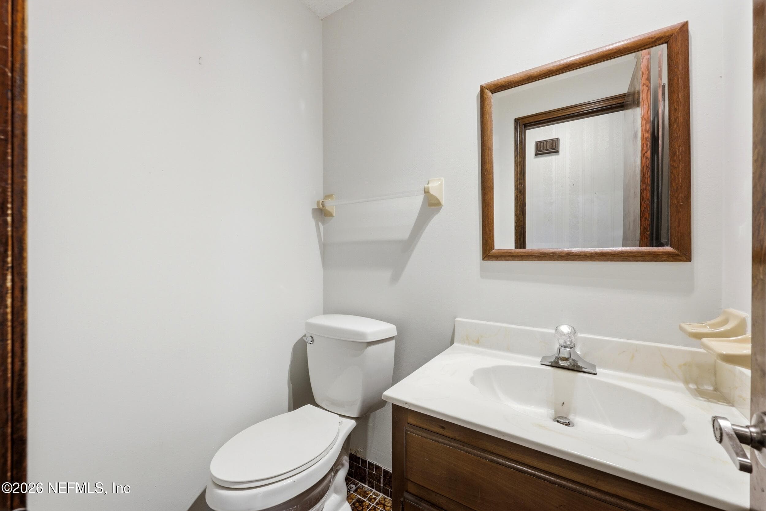 Guest Bath — 13040 LOBLOLLY Lane S, Jacksonville, FL 32246