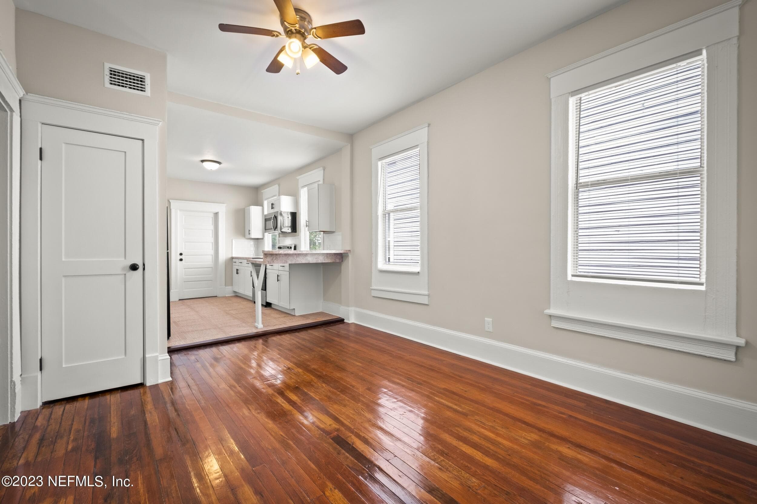 Photo 19 of 1832 WALNUT Street, Jacksonville, FL 32206