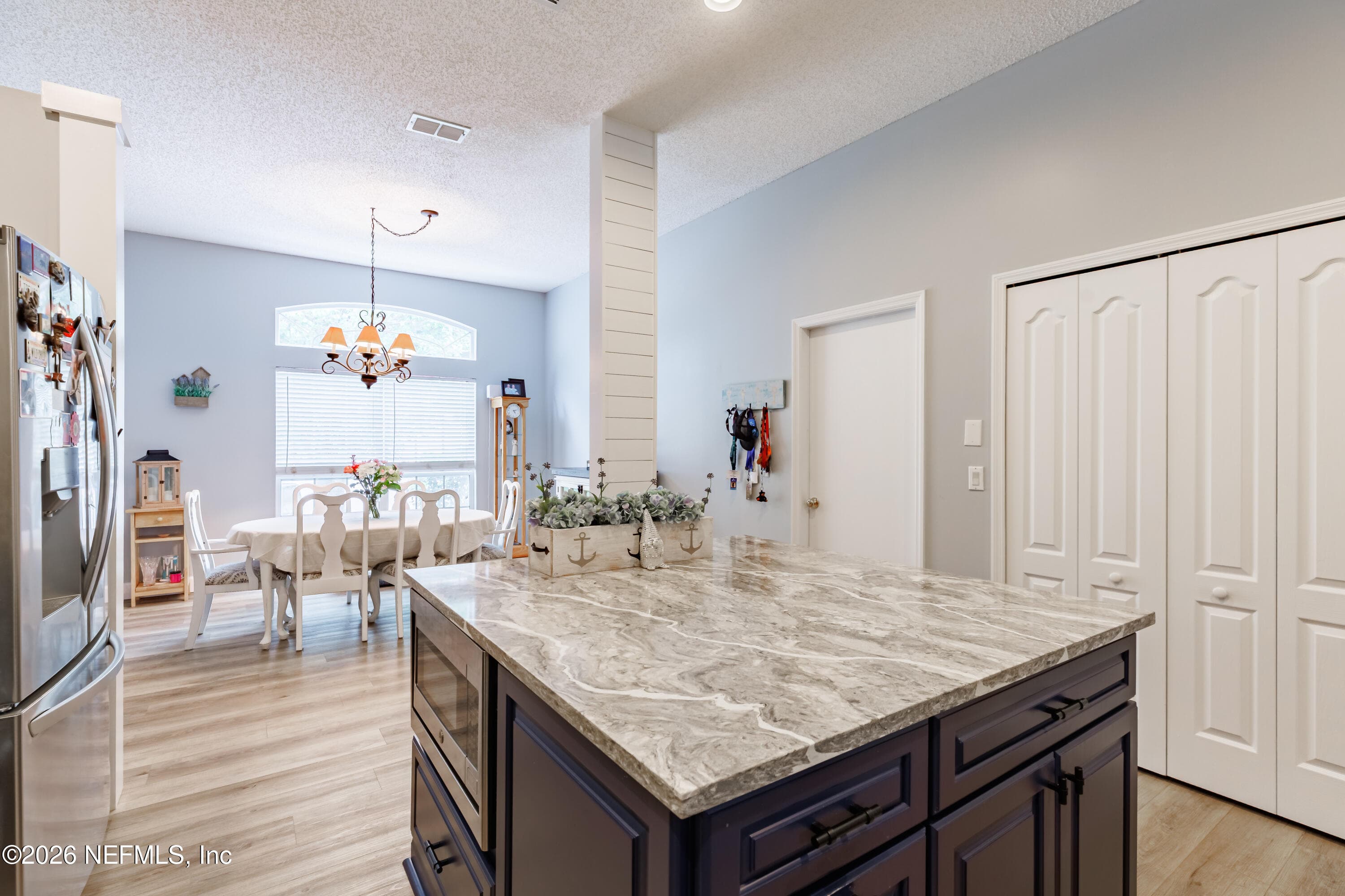 Photo 8 of 429 TWIN OAKS Lane, St. Johns, FL 32259