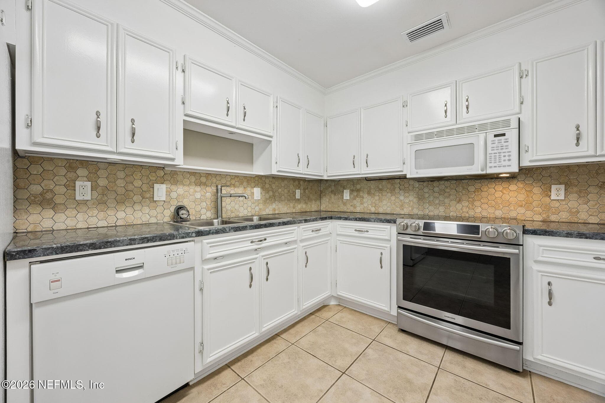 Photo 11 of 995 ALCALA Drive, St. Augustine, FL 32086