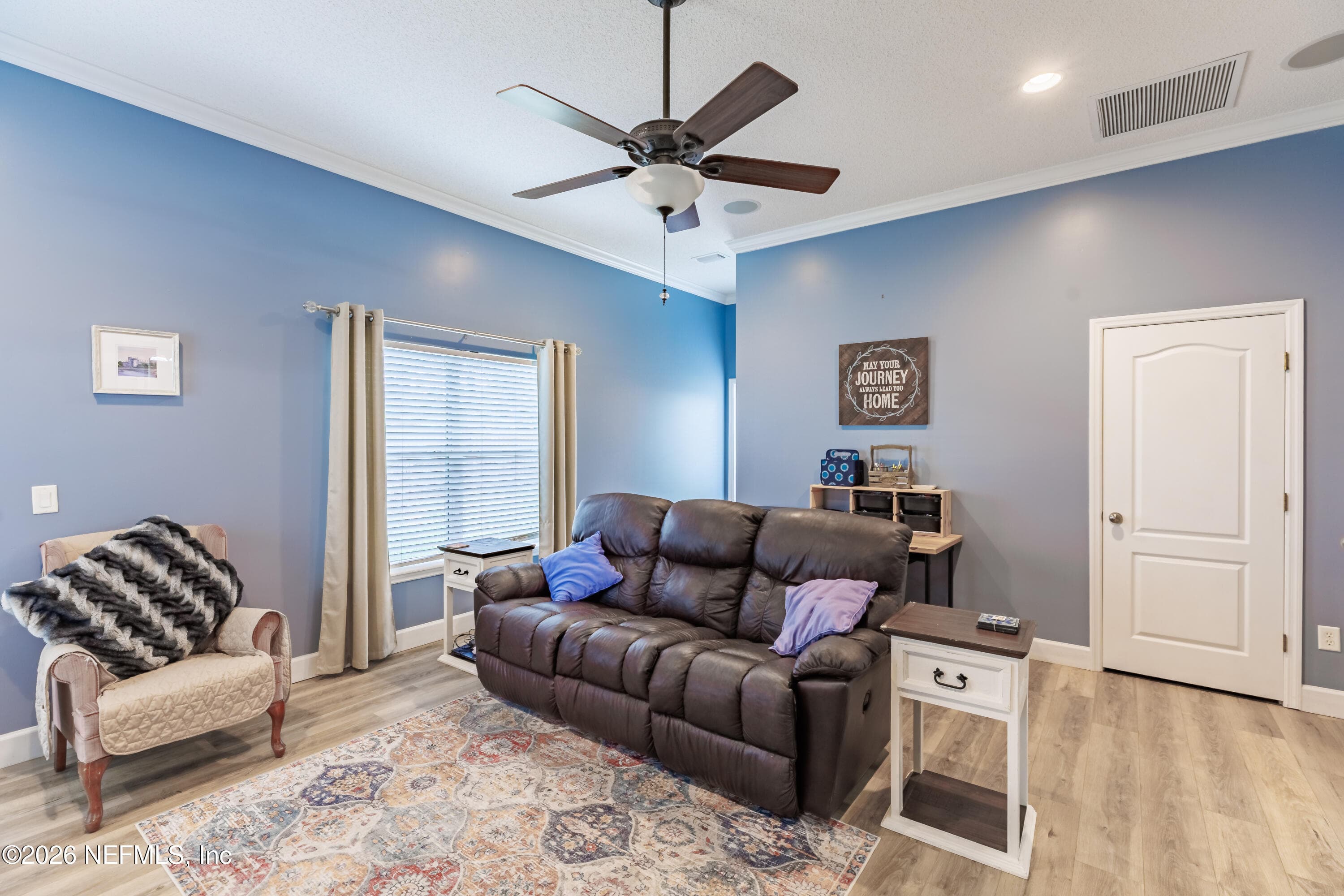 Photo 13 of 429 TWIN OAKS Lane, St. Johns, FL 32259