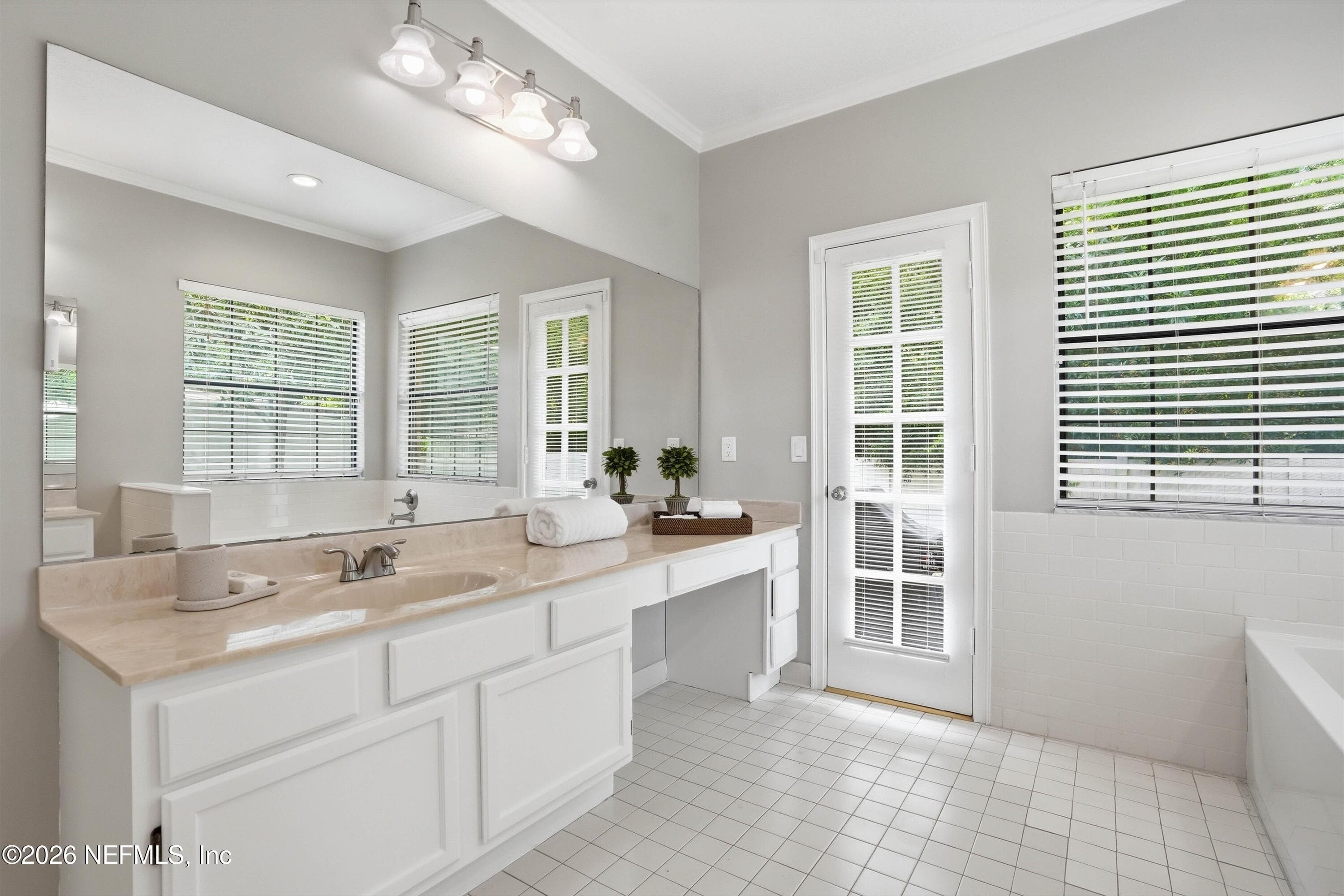 Photo 19 of 1817 SPICEBERRY Circle E, Jacksonville, FL 32246