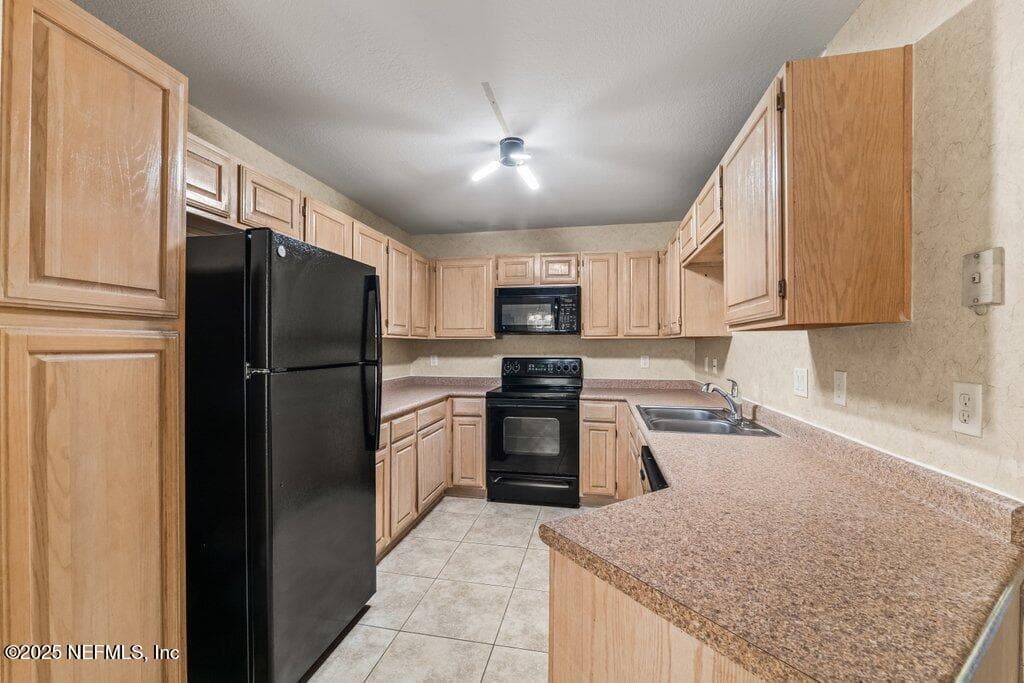 Kitchen — 10150 BELLE RIVE Boulevard 303, Jacksonville, FL 32256