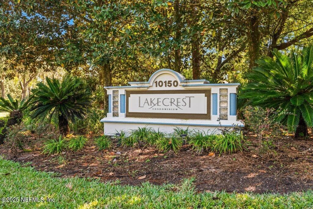 Lake Crest Sign — 10150 BELLE RIVE Boulevard 303, Jacksonville, FL 32256
