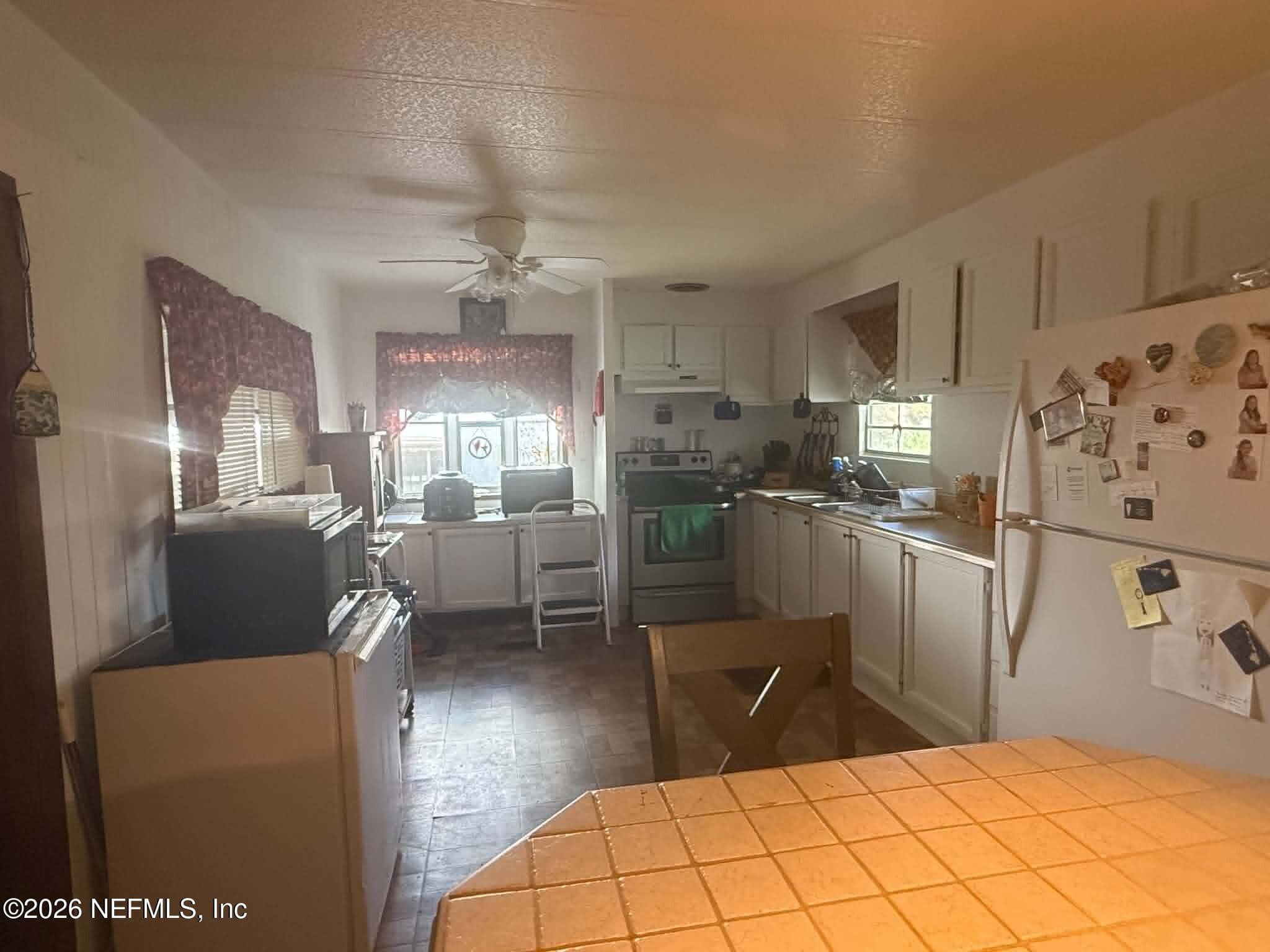 Photo 12 of 412 64TH Street, Interlachen, FL 32148