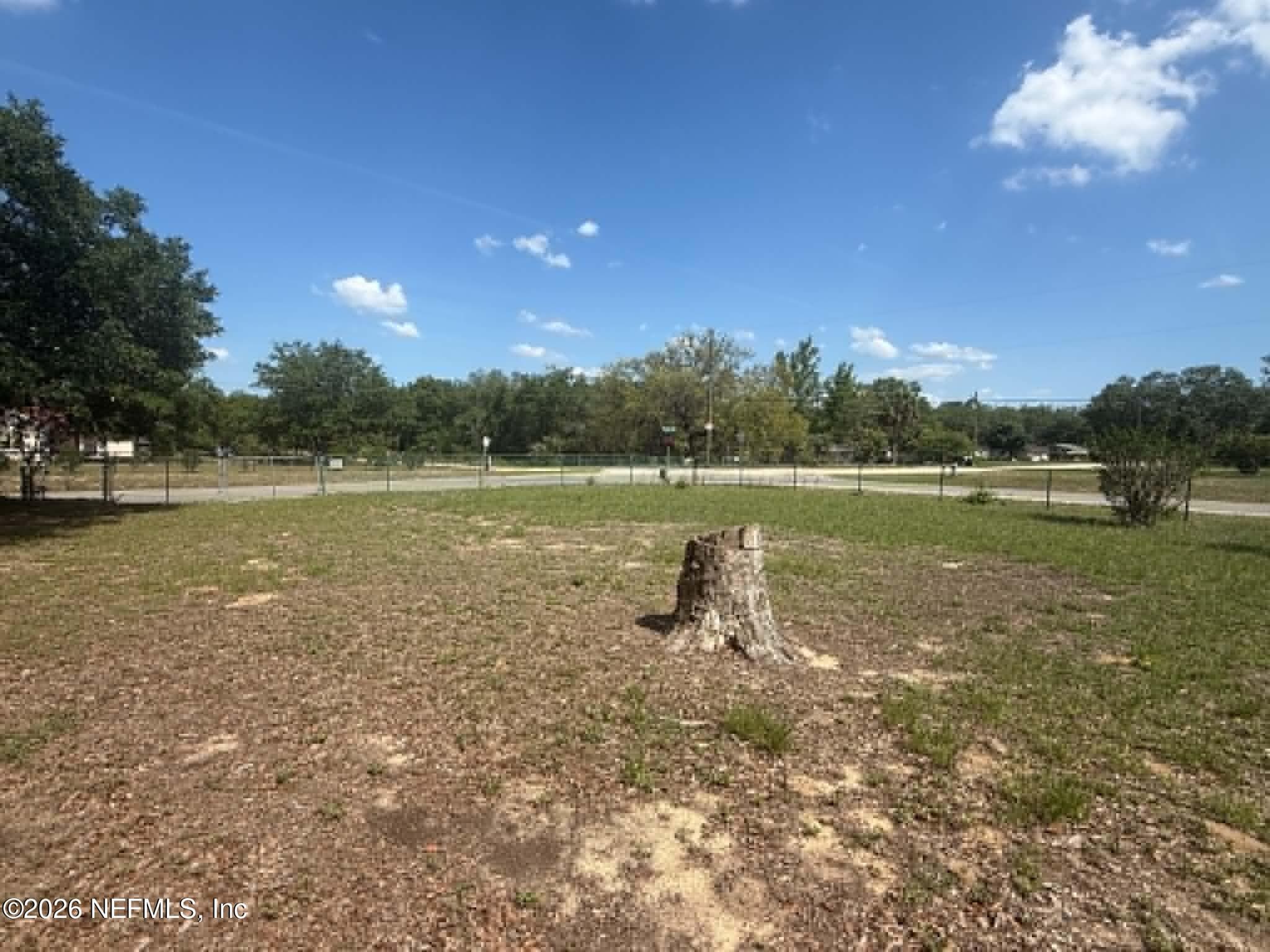Photo 6 of 412 64TH Street, Interlachen, FL 32148