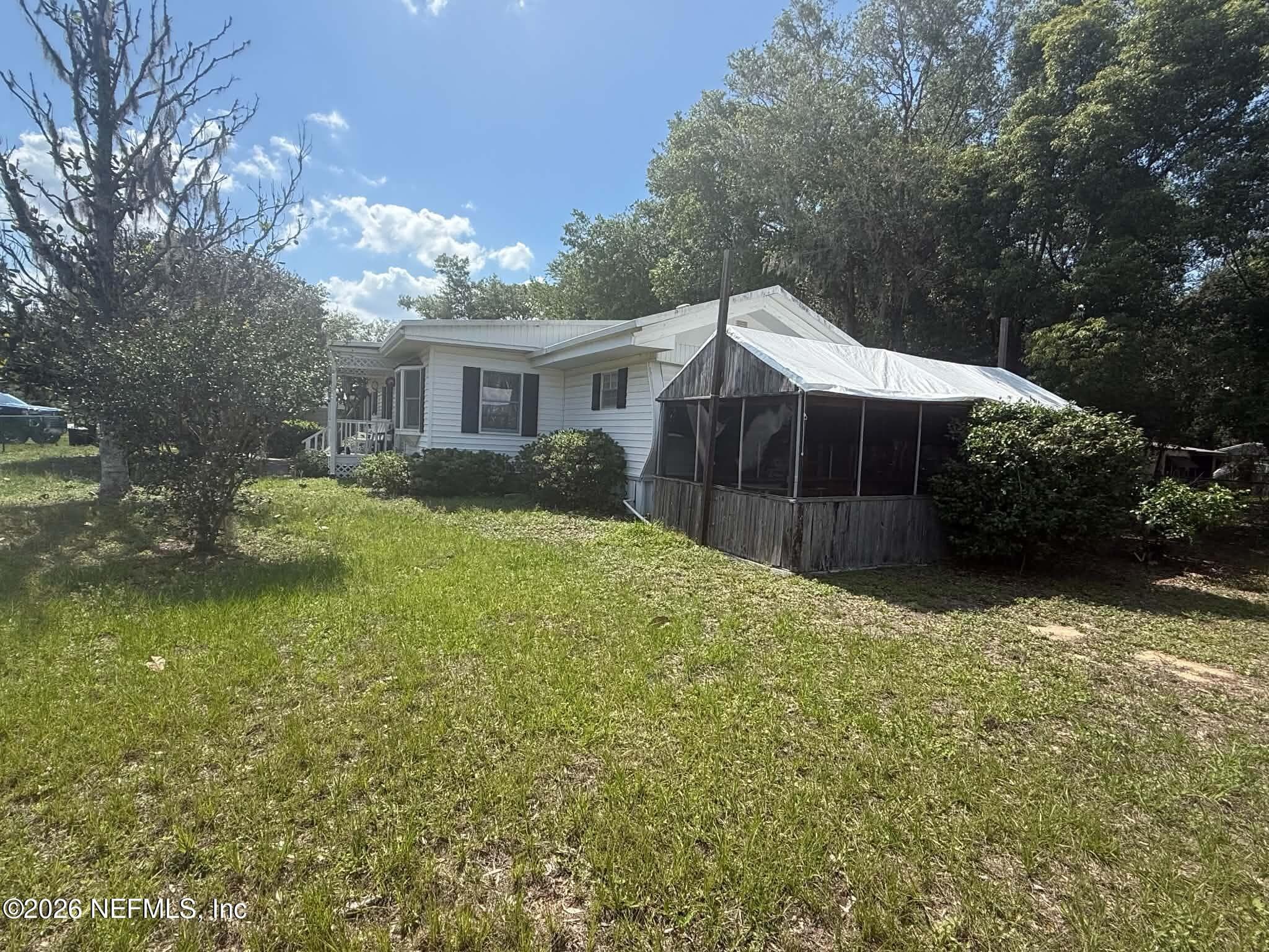 Photo 5 of 412 64TH Street, Interlachen, FL 32148
