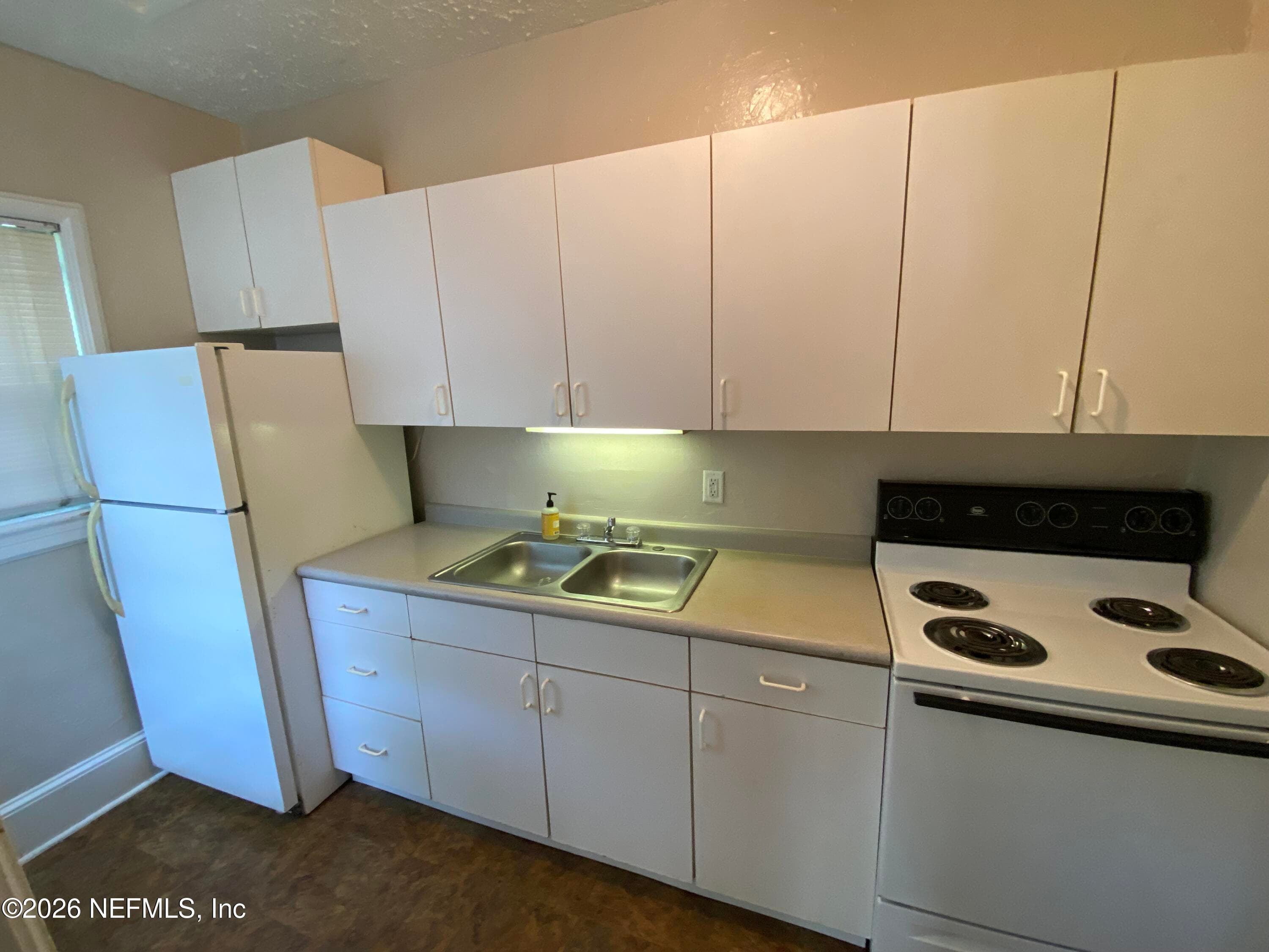 Photo 7 of 2231 ERNEST Street, Jacksonville, FL 32204