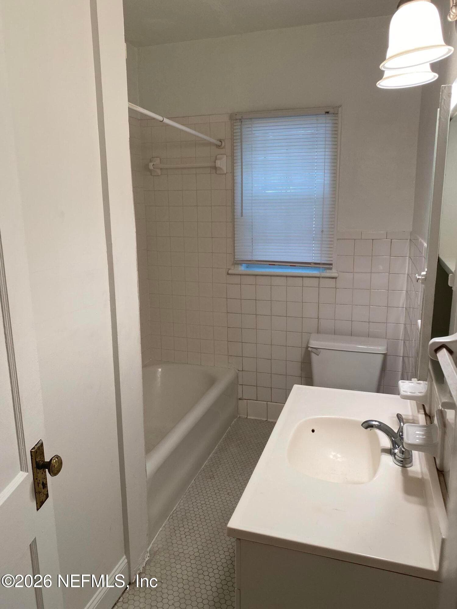 Photo 8 of 2231 ERNEST Street, Jacksonville, FL 32204