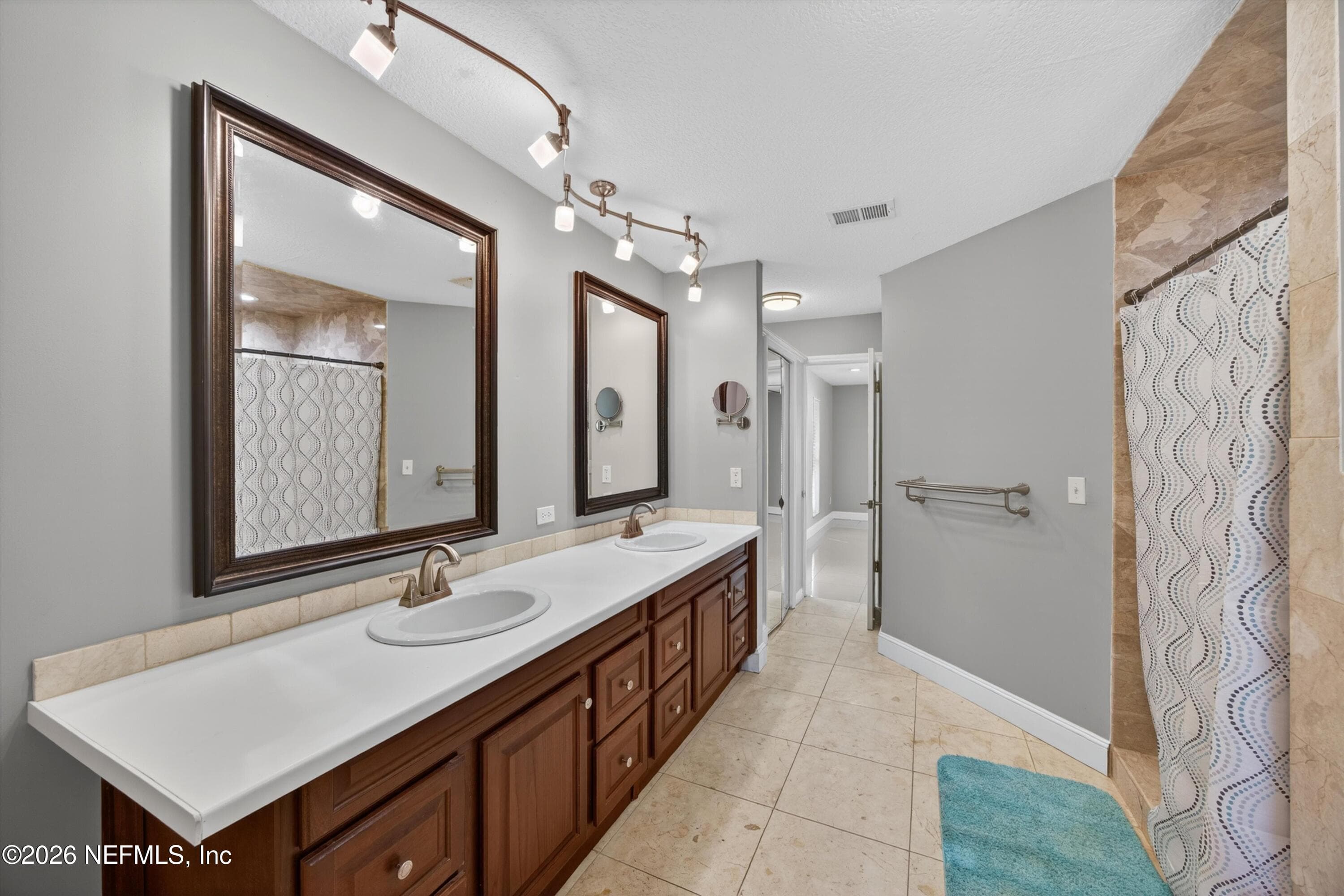 Master Bathroom 1 — 2411 HALPERNS Way, Middleburg, FL 32068