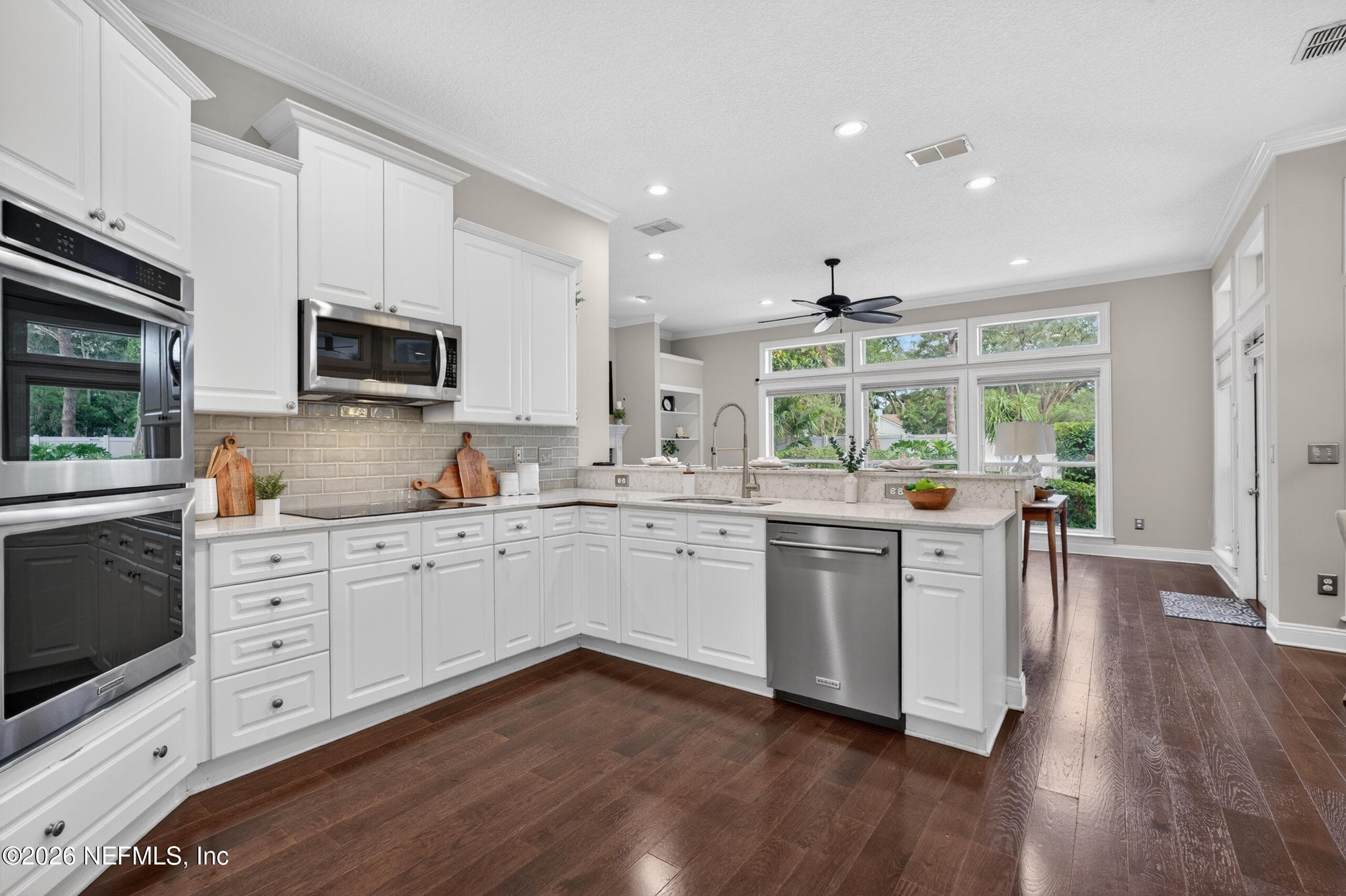 Beautiful Kitchen — 13634 SHIPWATCH Drive, Jacksonville, FL 32225