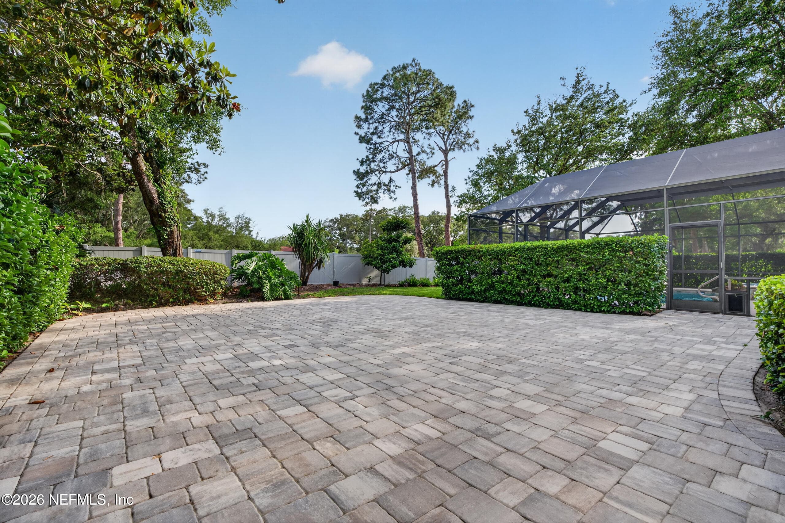 Huge Paver Private Outdoor Space — 13634 SHIPWATCH Drive, Jacksonville, FL 32225