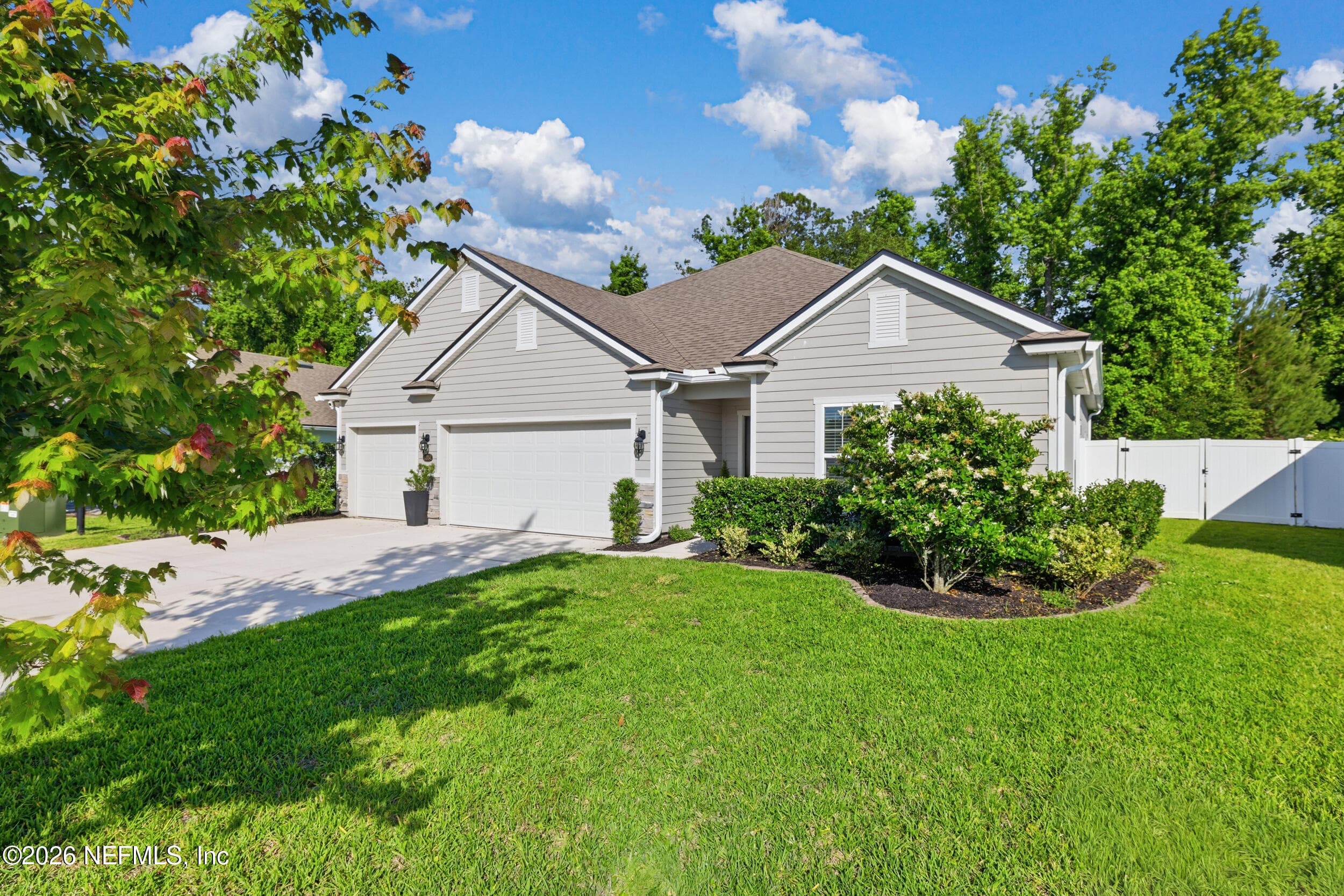 Photo 3 of 3034 FREE BIRD Loop, Green Cove Springs, FL 32043