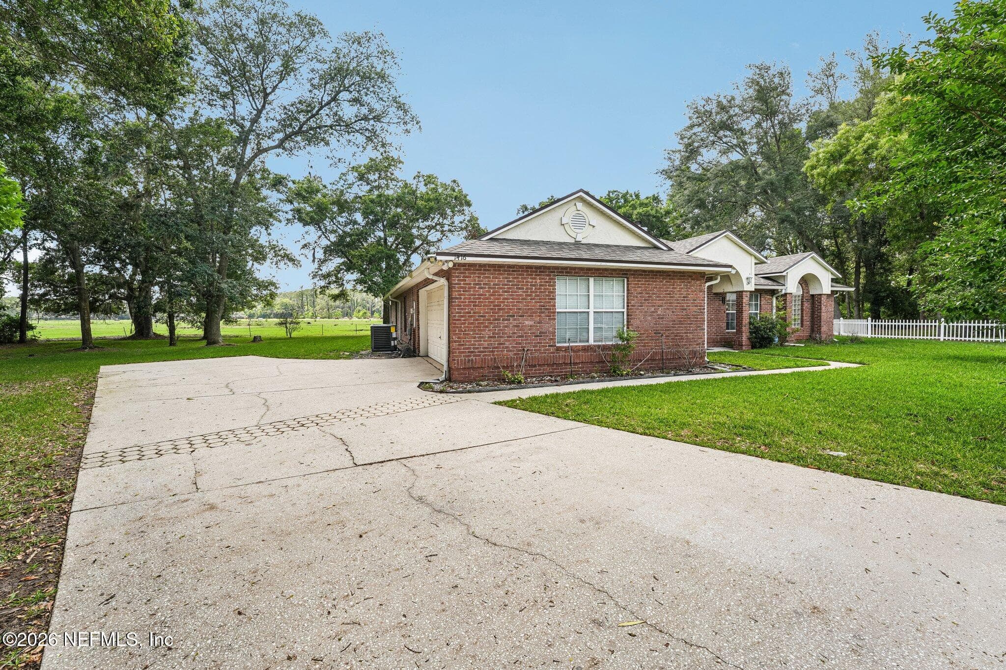 Photo 4 of 1416 ARCHER Court, Jacksonville, FL 32259