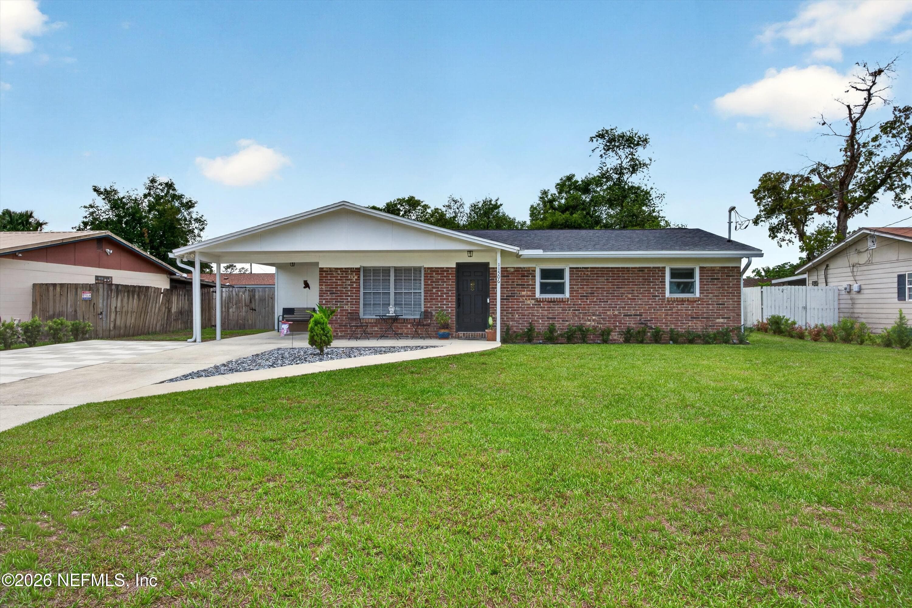 11506 RENNE Drive E, Jacksonville, FL 32218