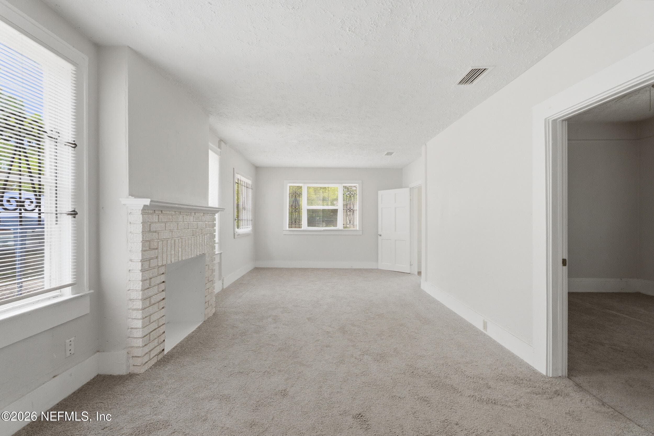 Photo 3 of 530 W 19TH Street, Jacksonville, FL 32206