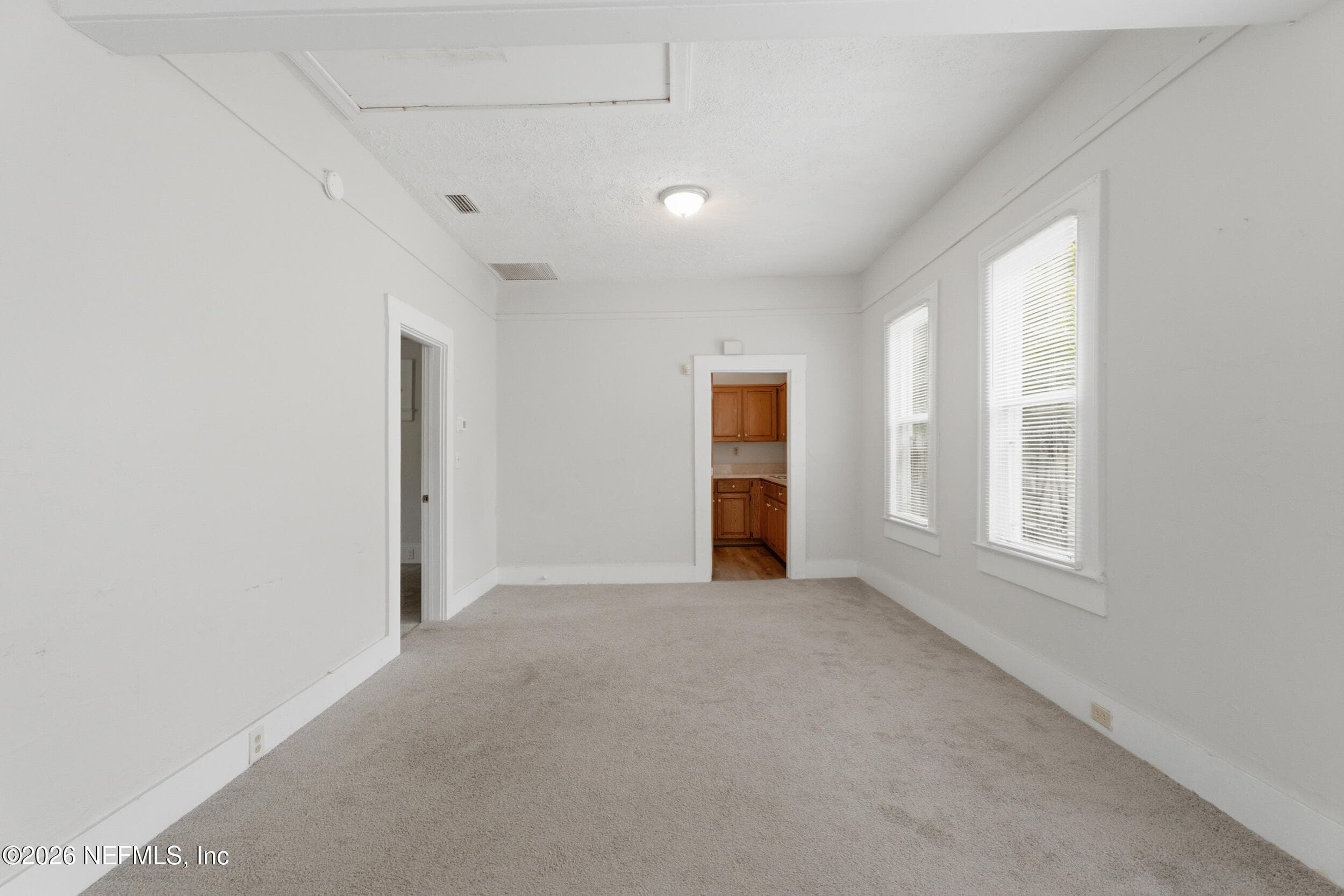 Photo 9 of 530 W 19TH Street, Jacksonville, FL 32206