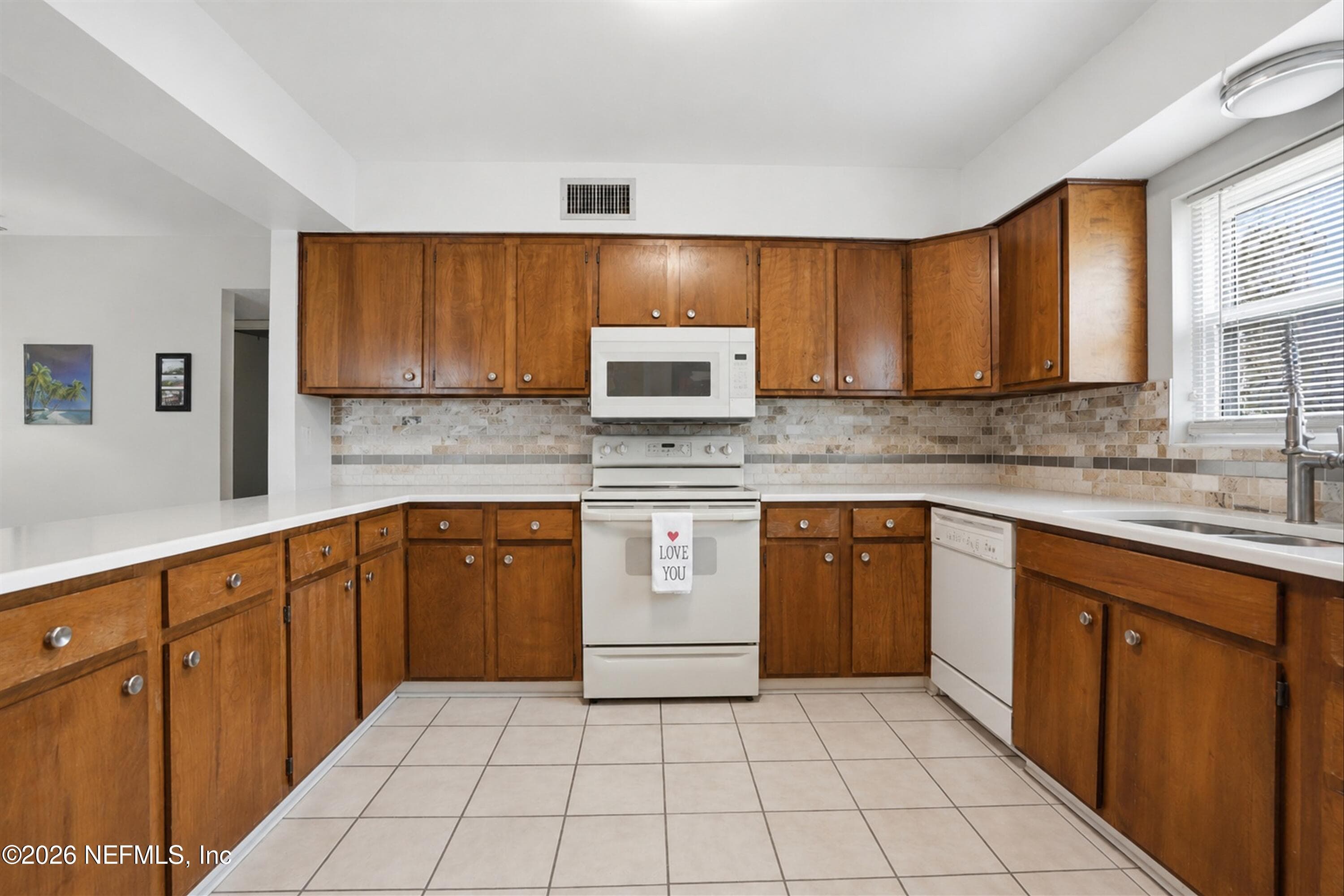 Photo 22 of 124 HOPKINS Street, Neptune Beach, FL 32266