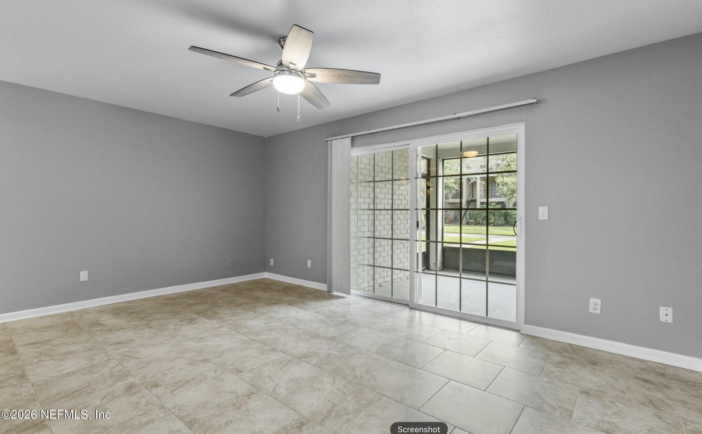 Photo 11 of 4330 PLAZA GATE Lane S 102, Jacksonville, FL 32217