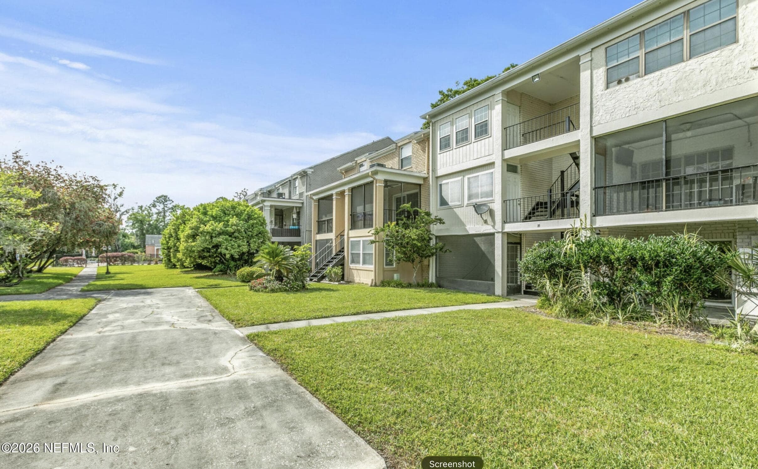 Photo 25 of 4330 PLAZA GATE Lane S 102, Jacksonville, FL 32217