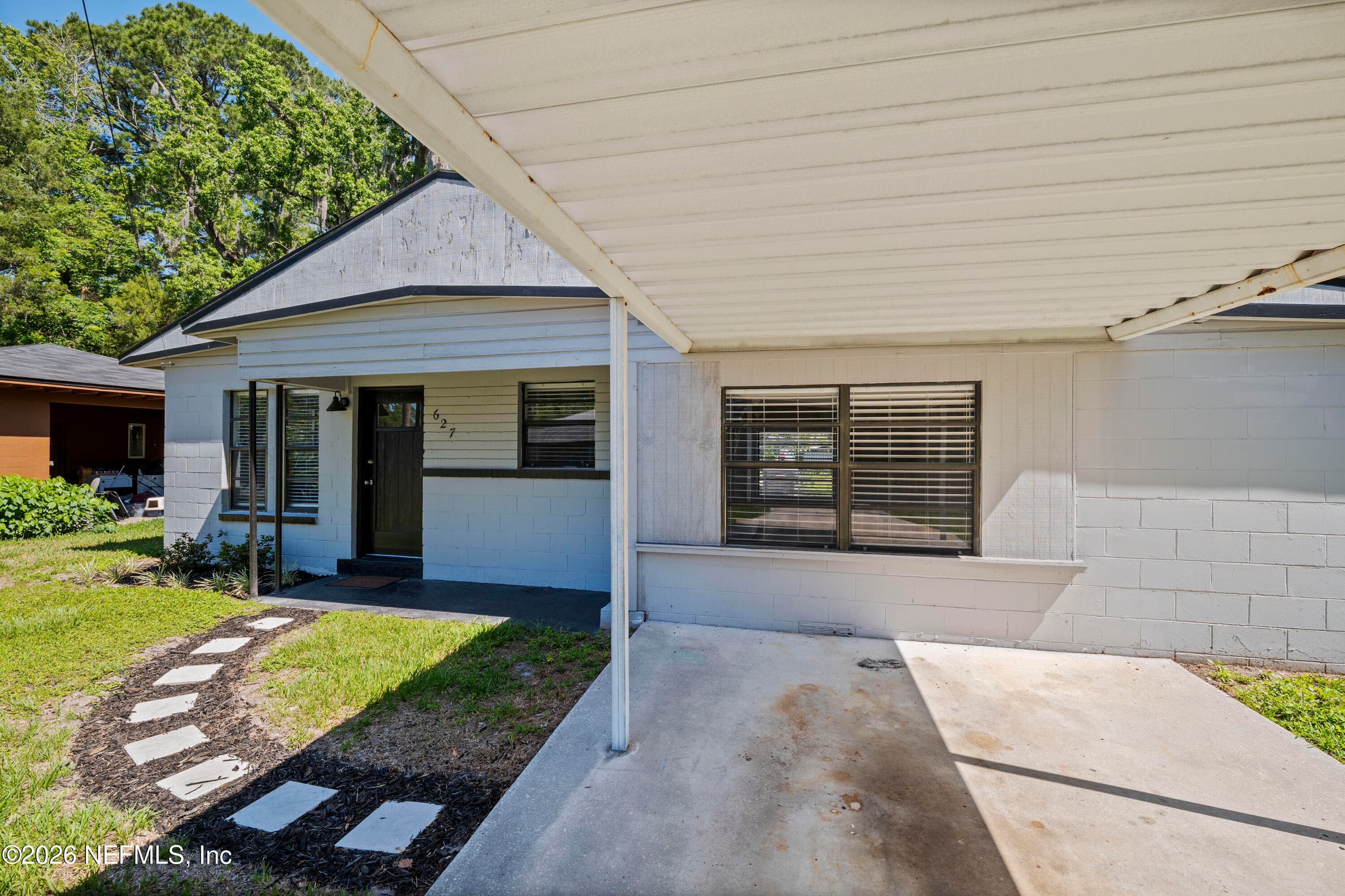 Photo 11 of 627 FRANCIS Street, Starke, FL 32091