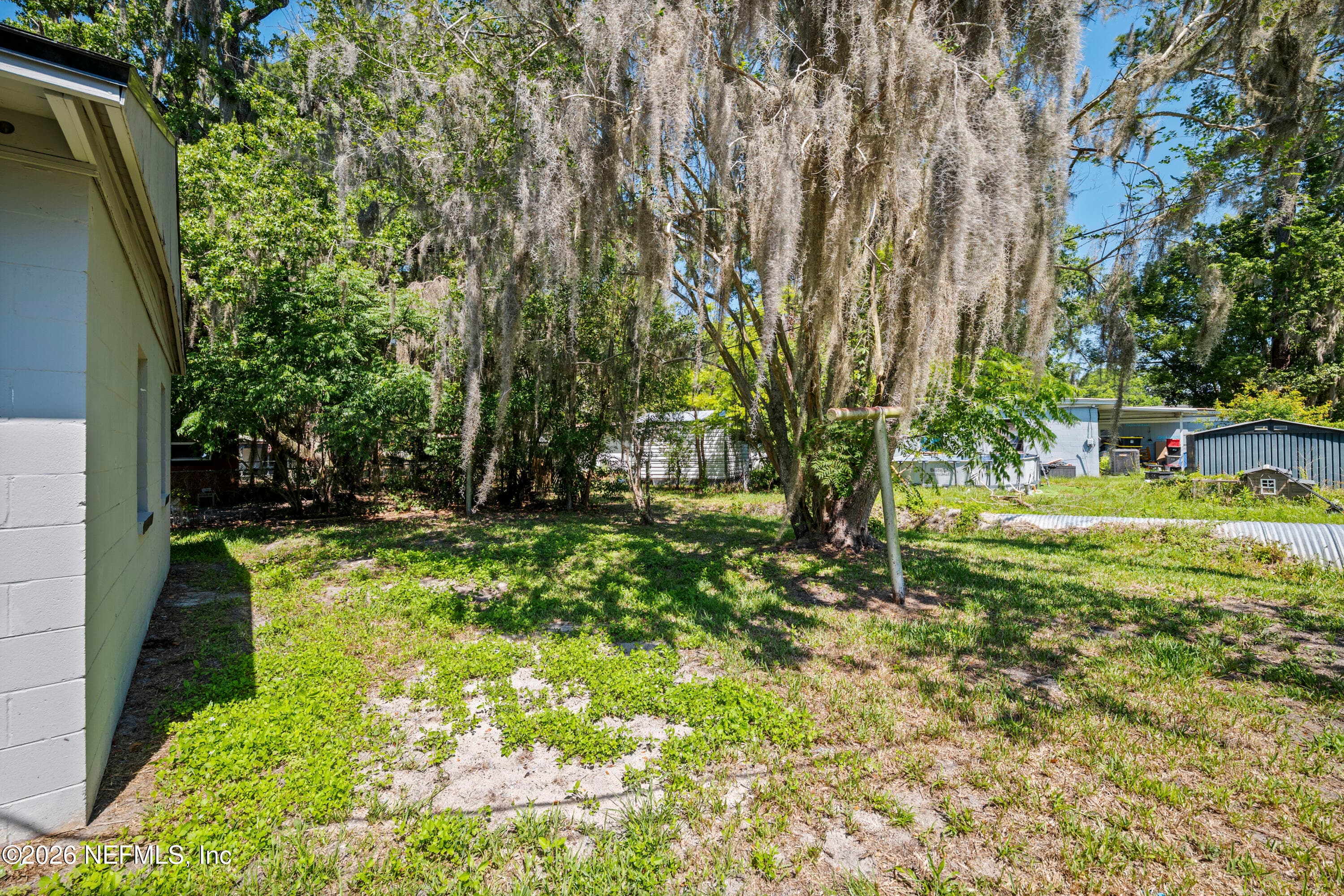 Photo 33 of 627 FRANCIS Street, Starke, FL 32091